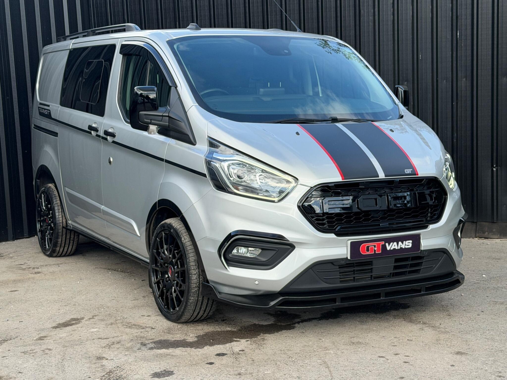 Ford Transit Custom view 8