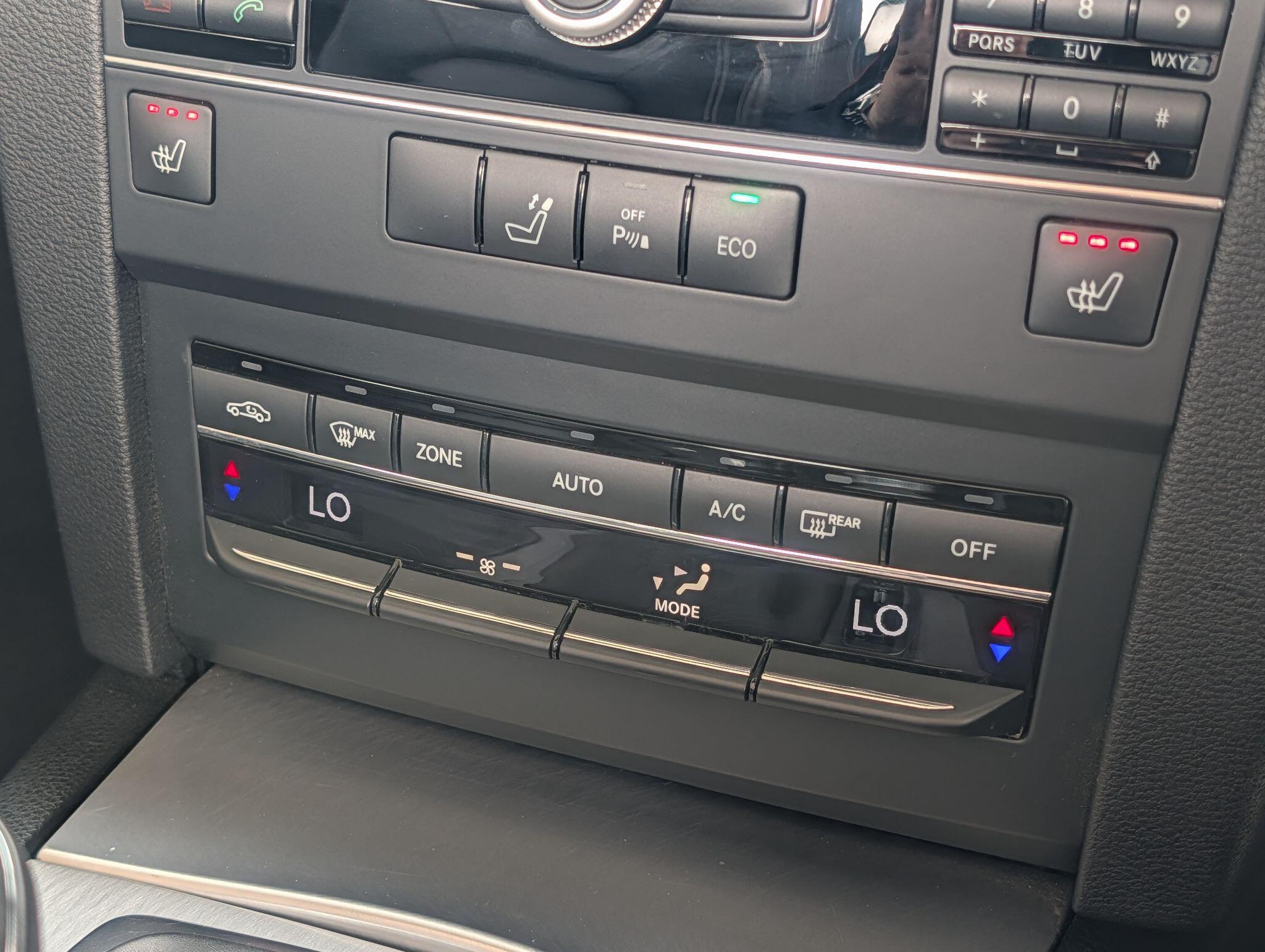 Mercedes-Benz E-Class view 56