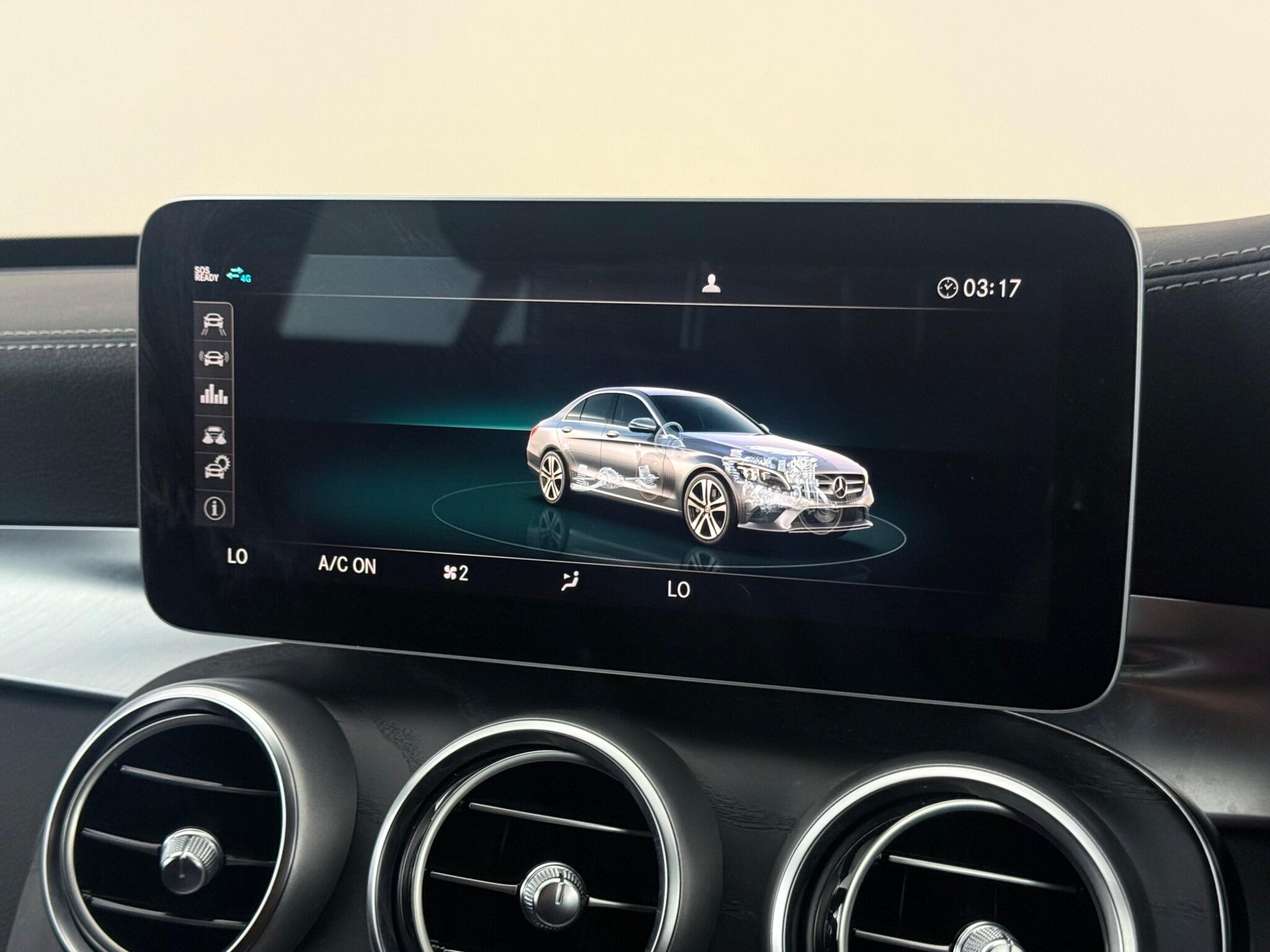 Mercedes-Benz C-Class view 28