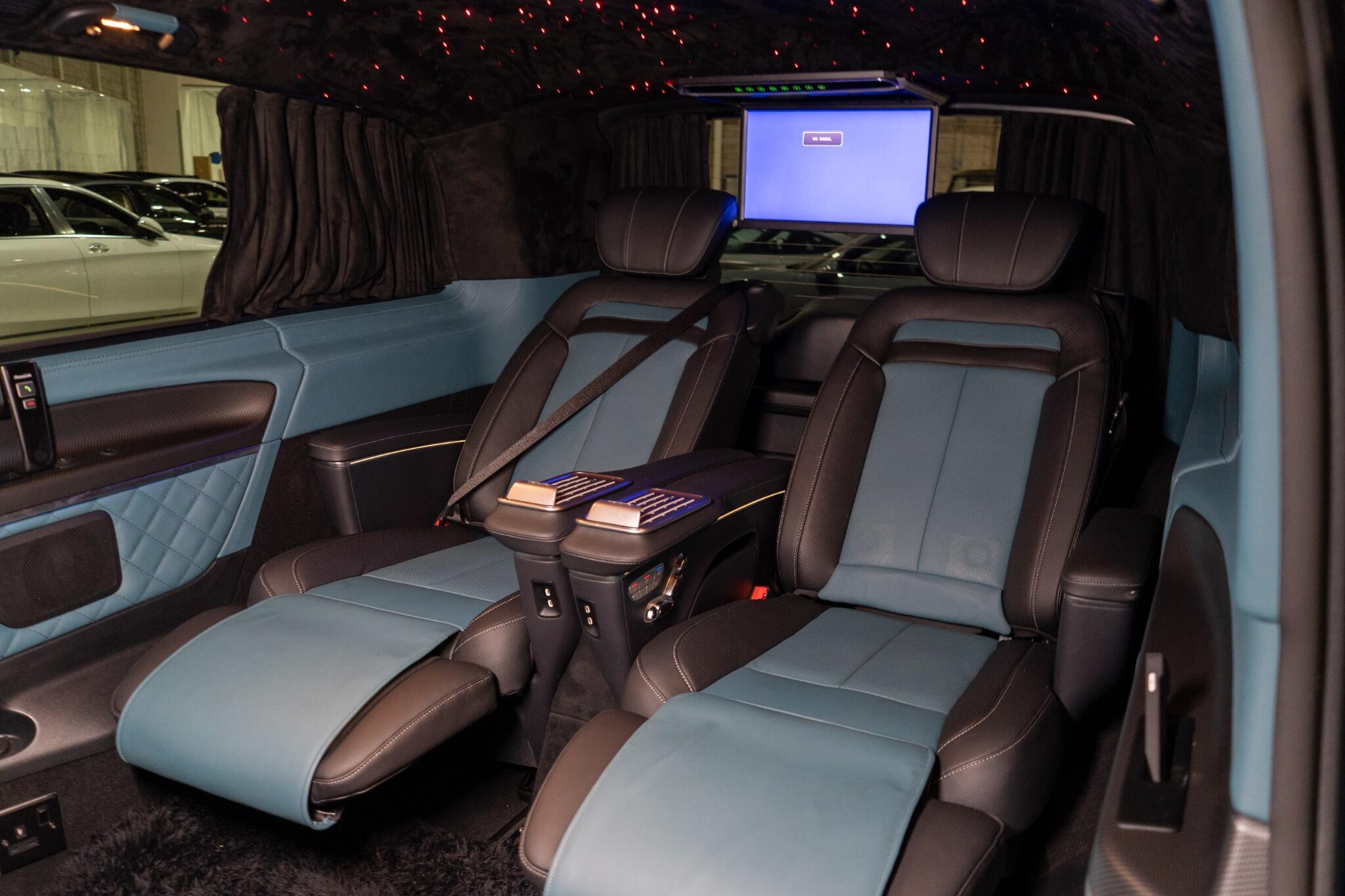 Mercedes-Benz V-Class view 41