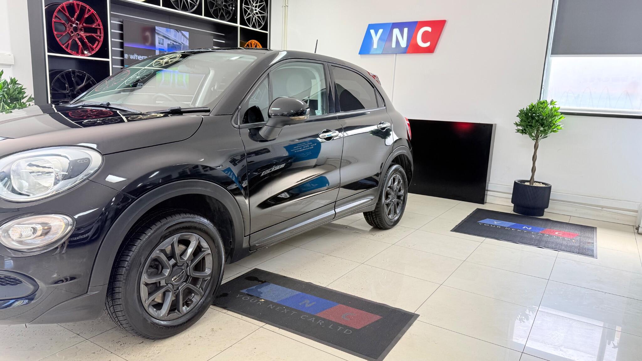 Fiat 500X view 9