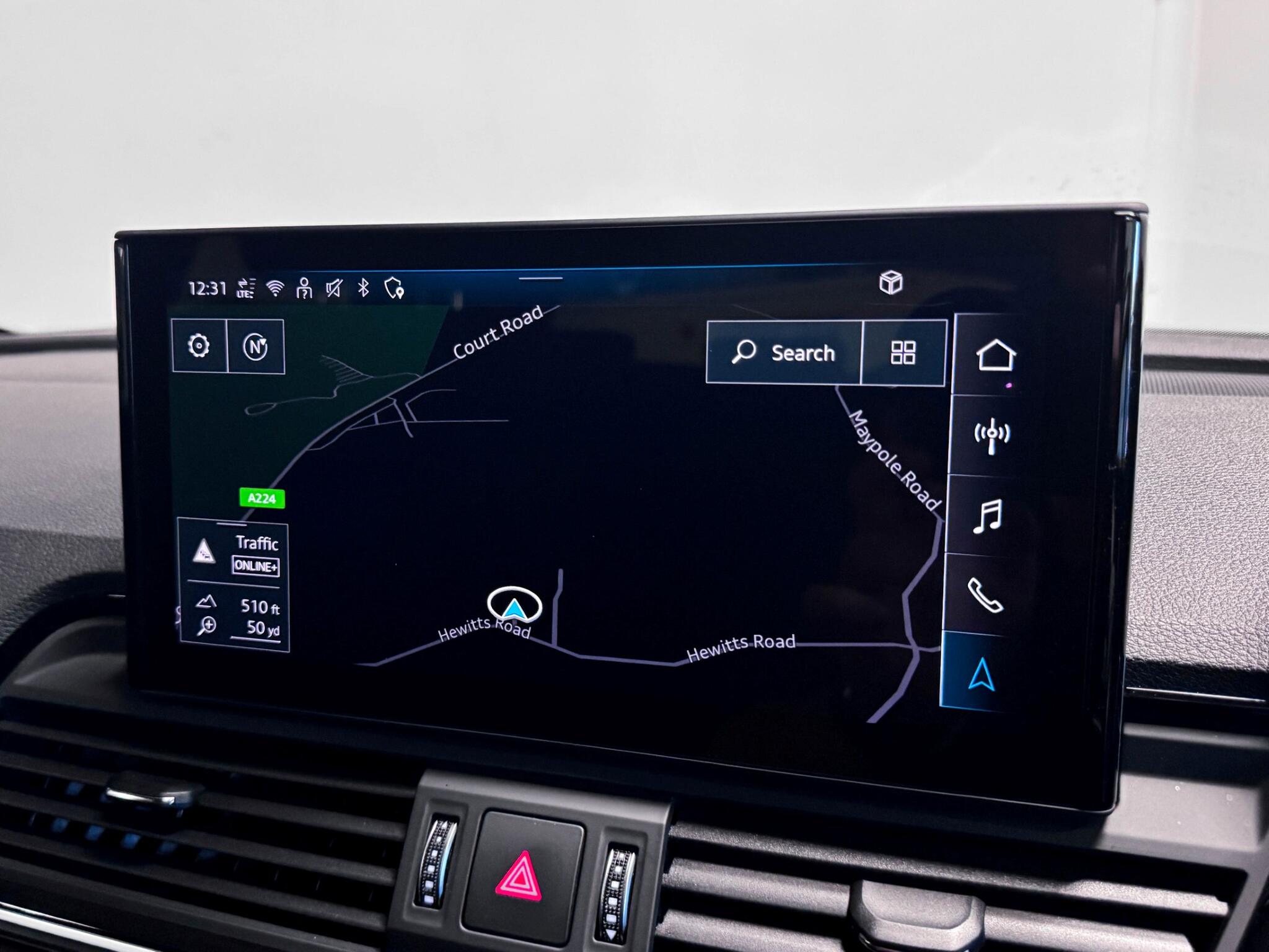 Audi Q5 view 40