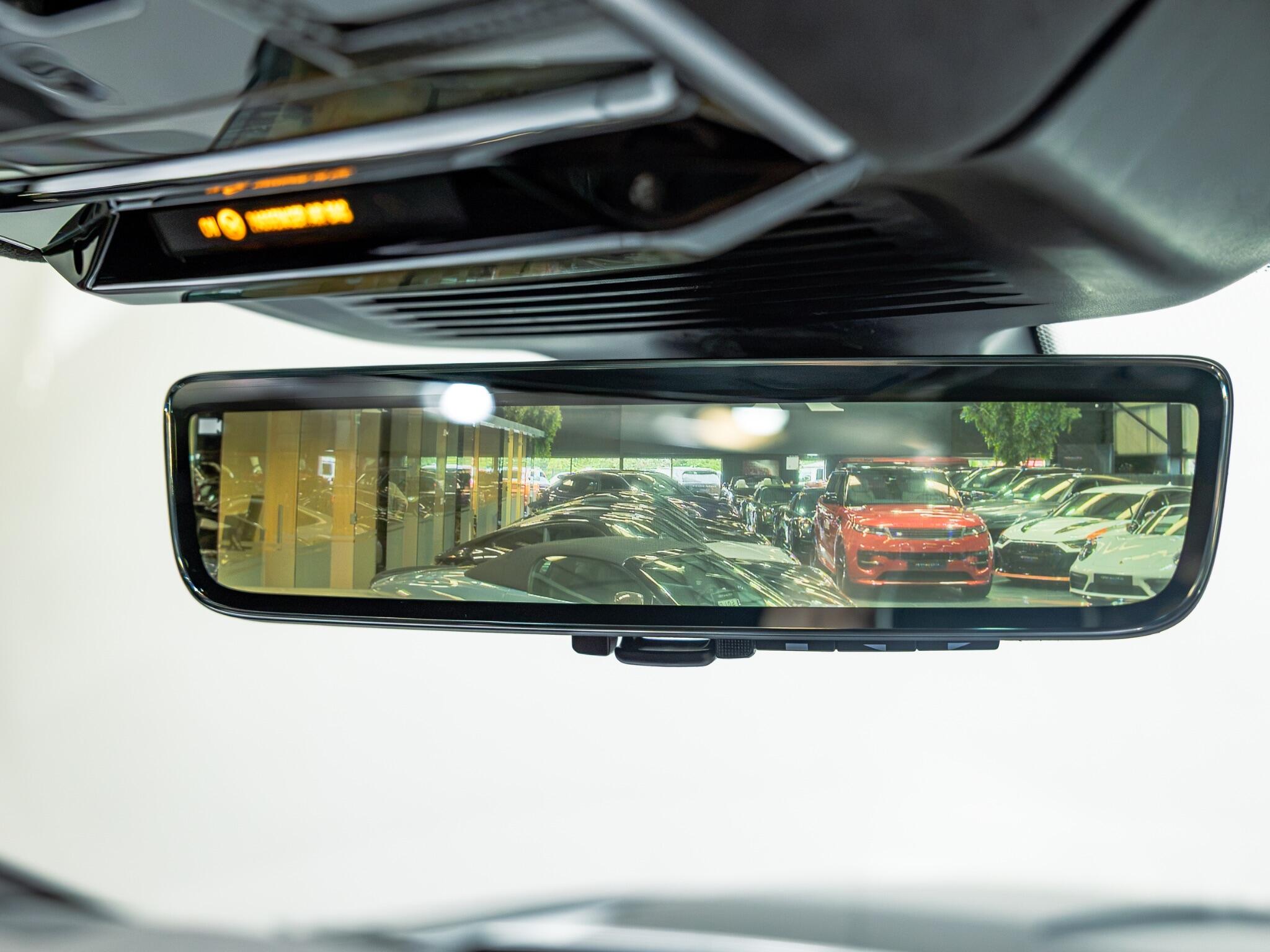Land Rover Range Rover Sport view 34