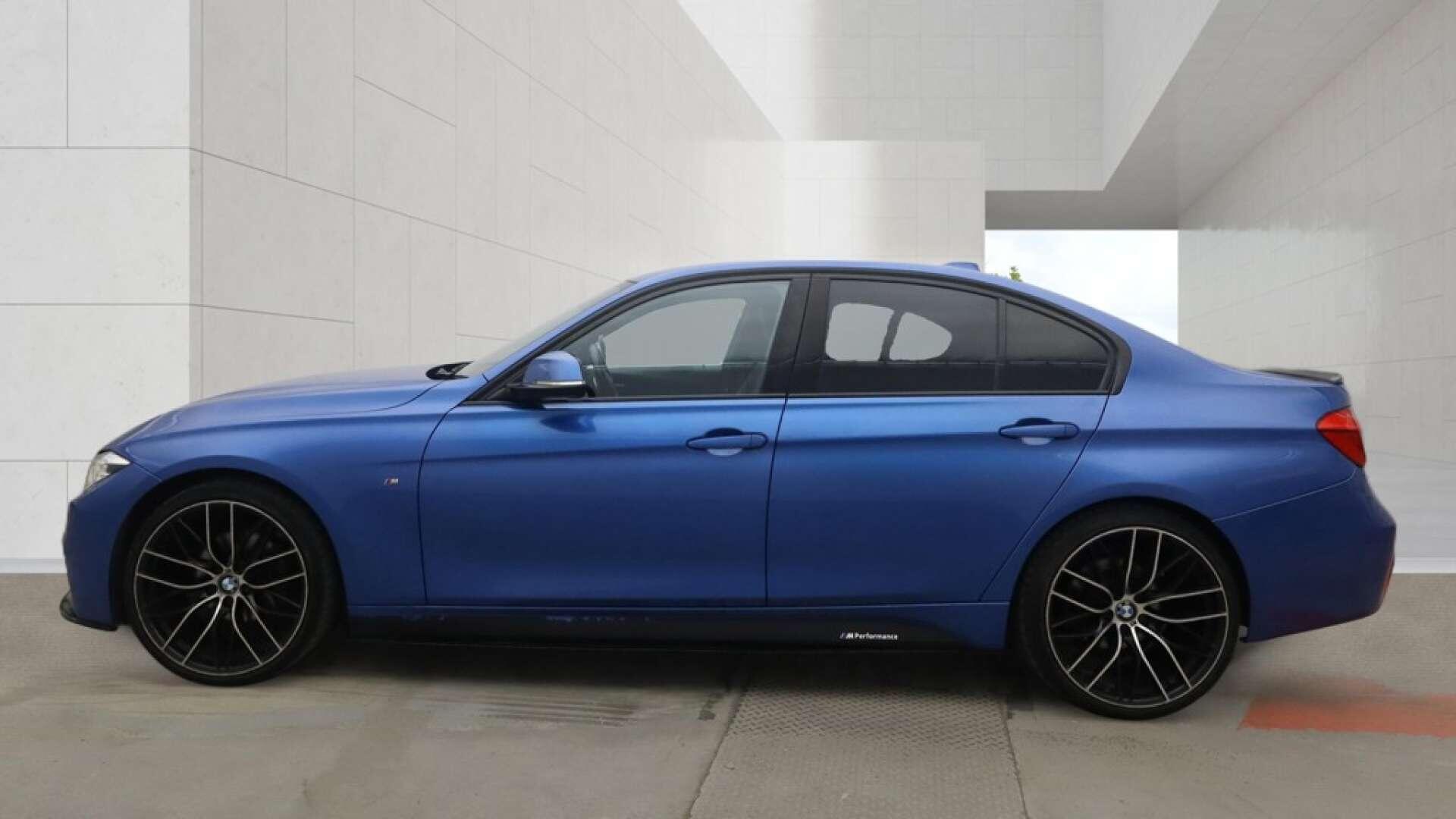 BMW 3 Series view 7