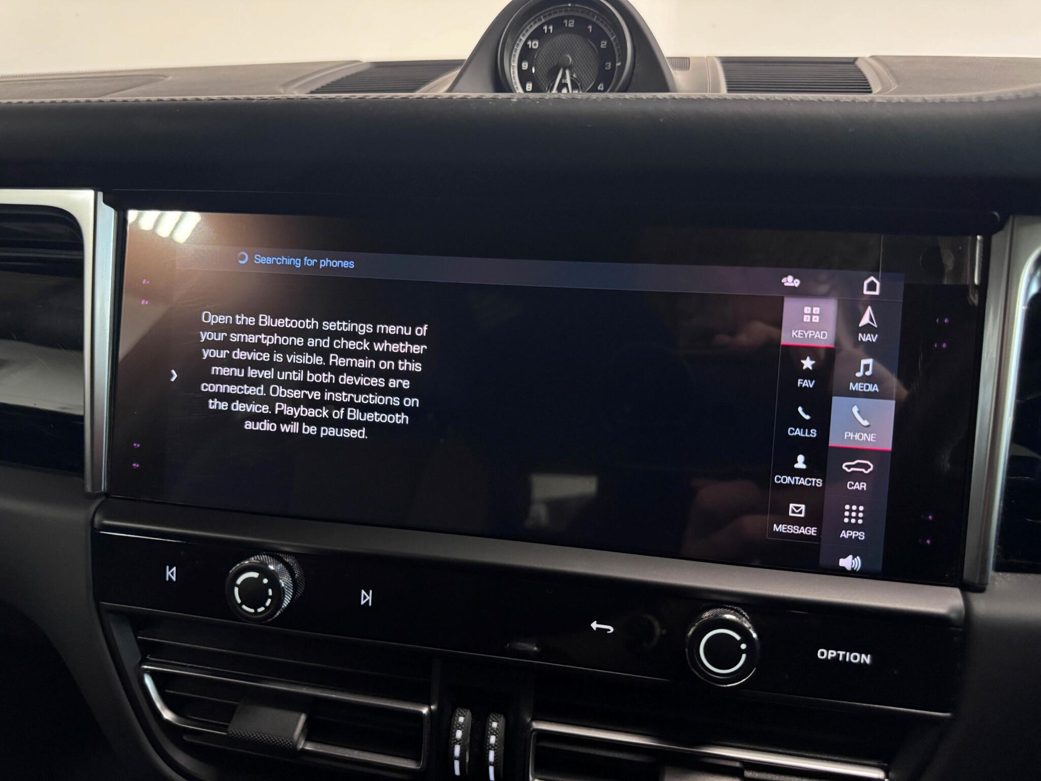 Porsche Macan view 46