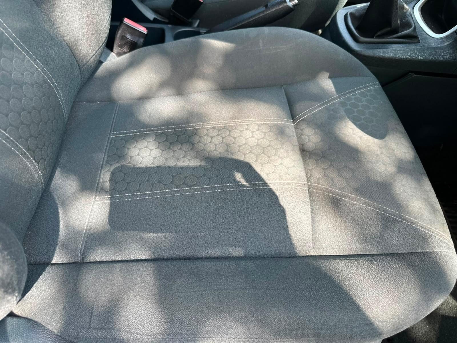 Ford Fiesta view 17