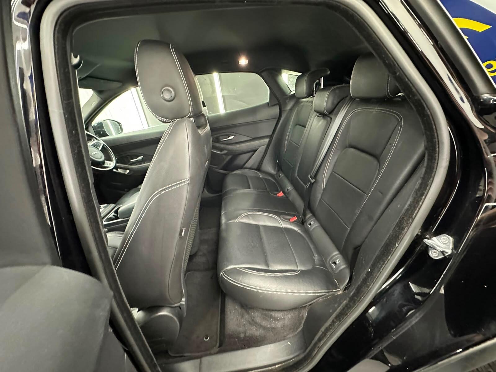 Jaguar E-Pace view 27