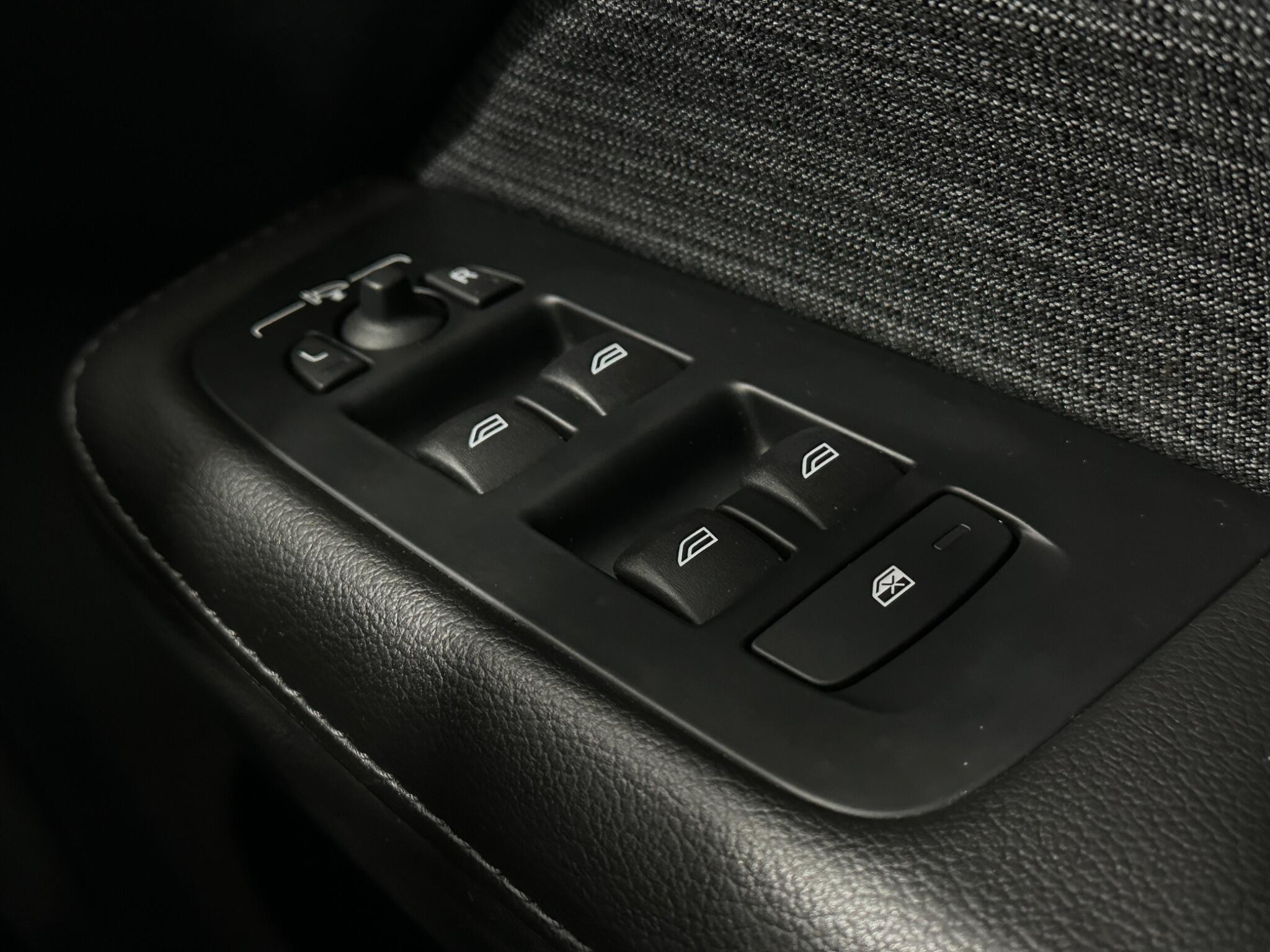 Volvo V60 view 19