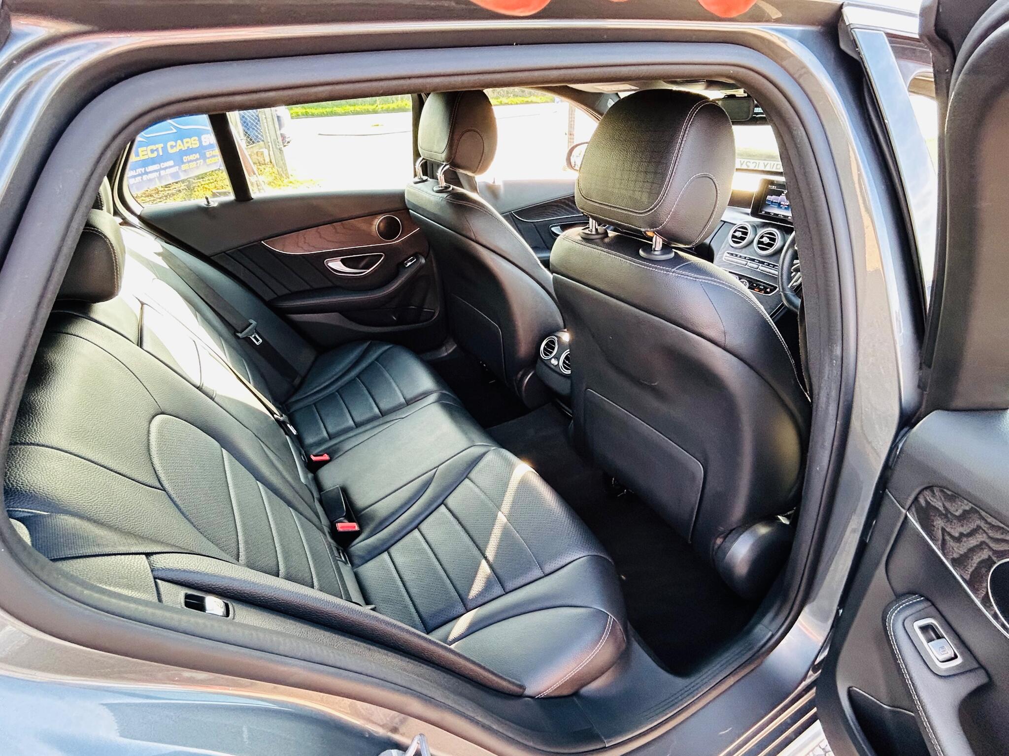 Mercedes-Benz C-Class view 11
