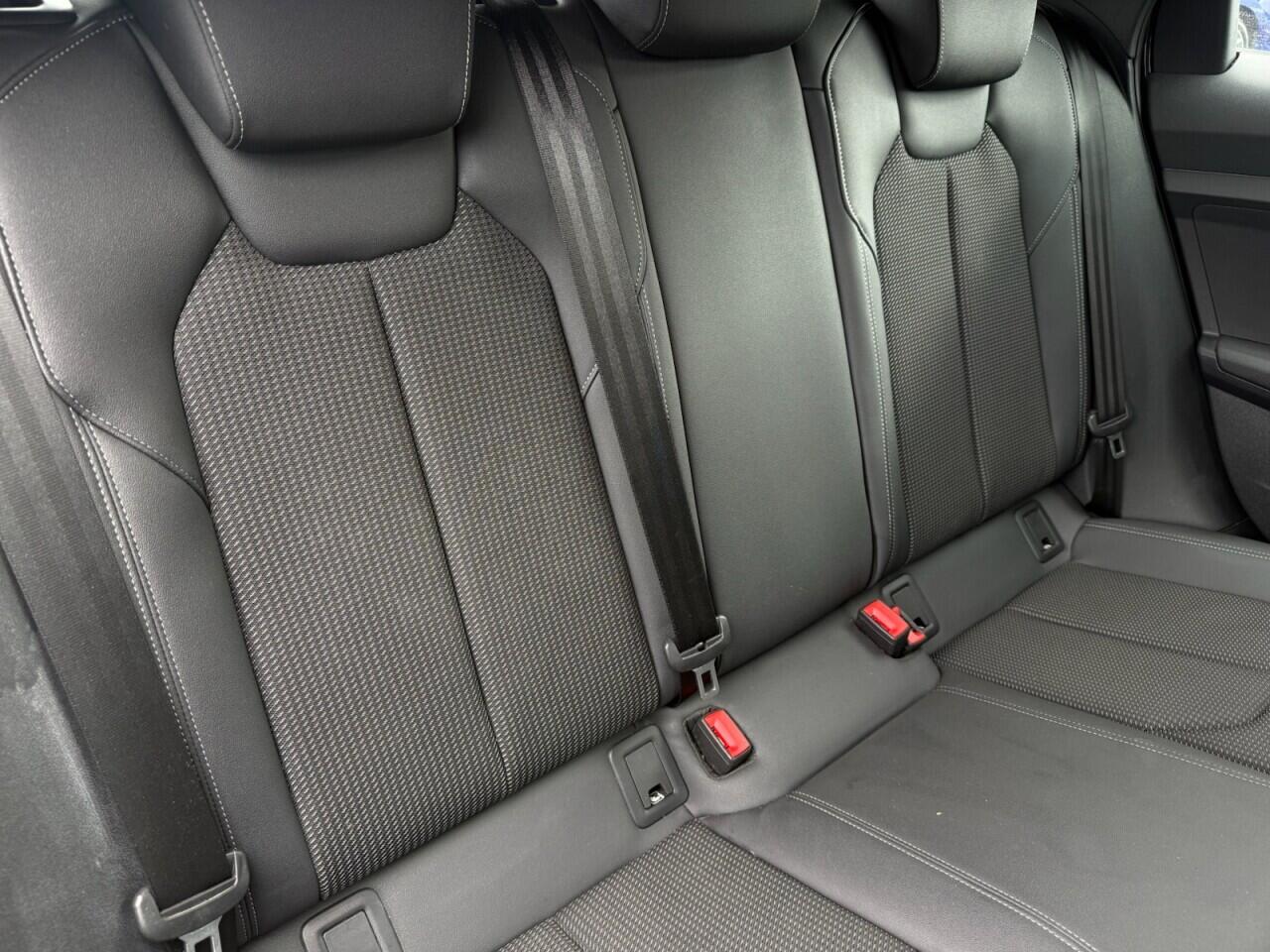 Audi A1 view 21