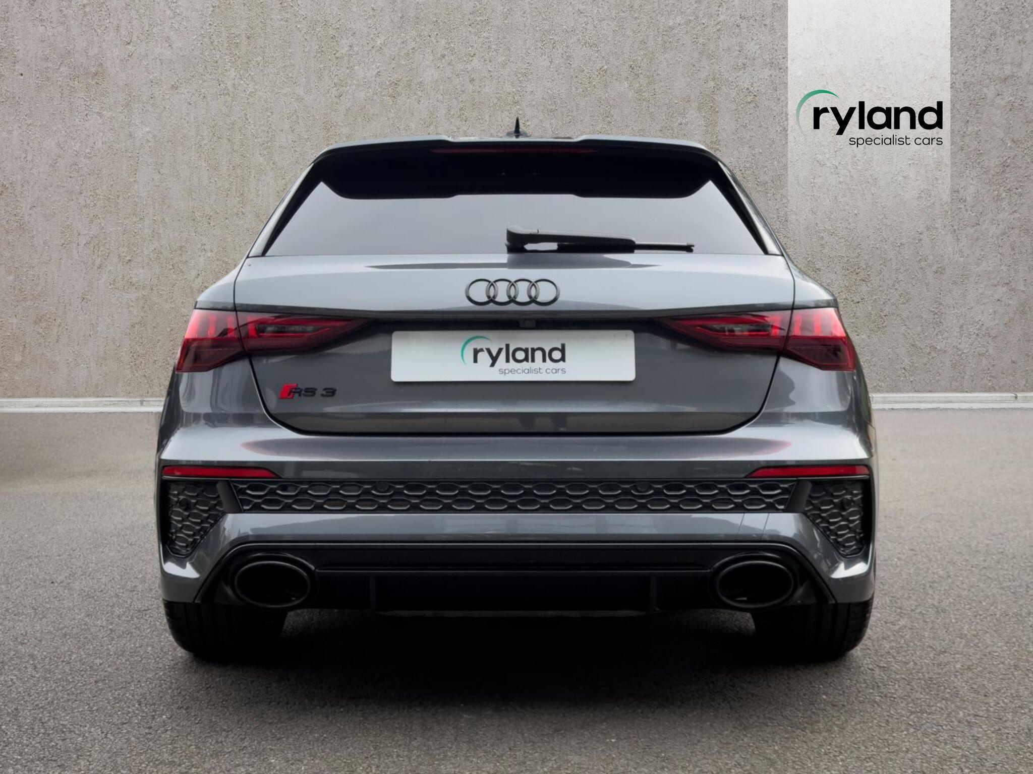 Audi Audi RS3 view 6