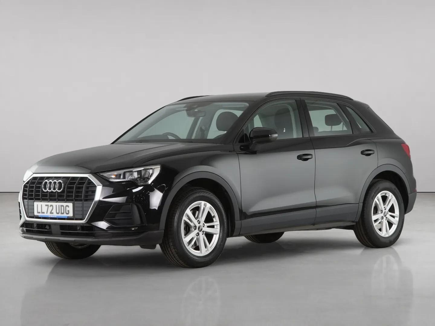 Audi Q3 view 2