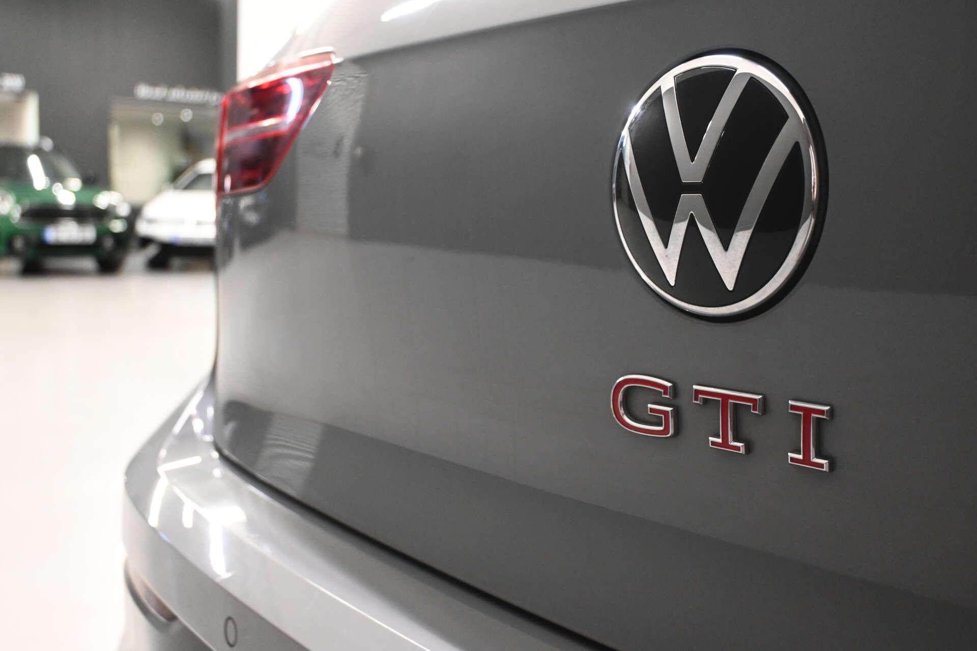 Volkswagen Golf view 49