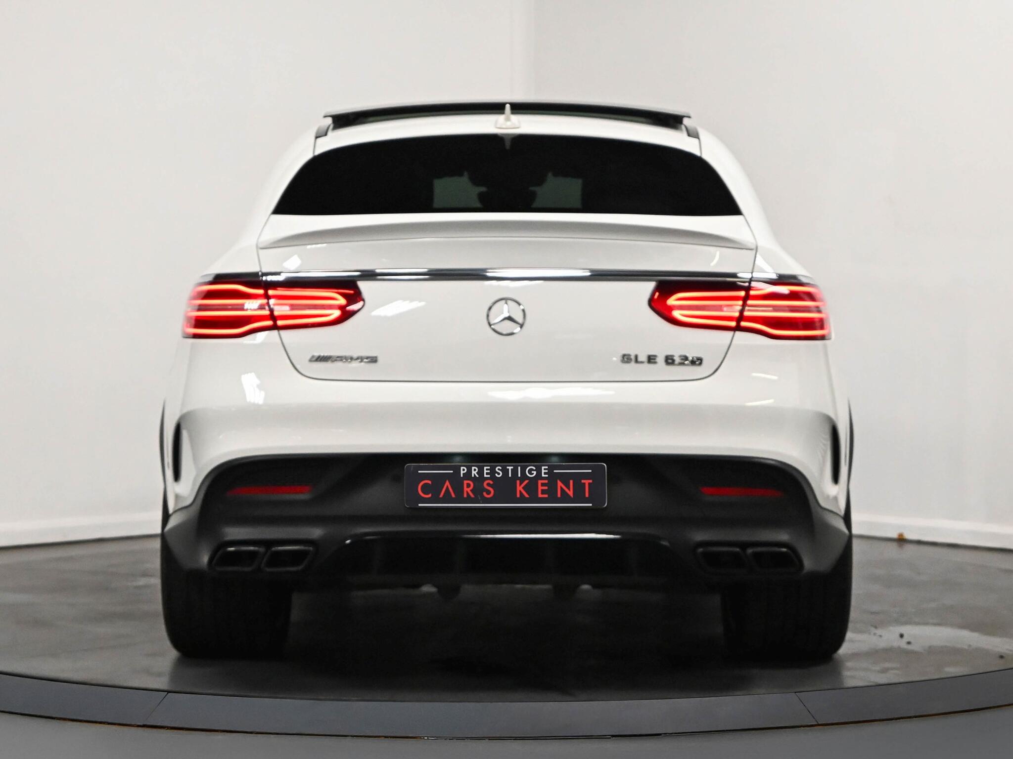 Mercedes-Benz Gle view 24
