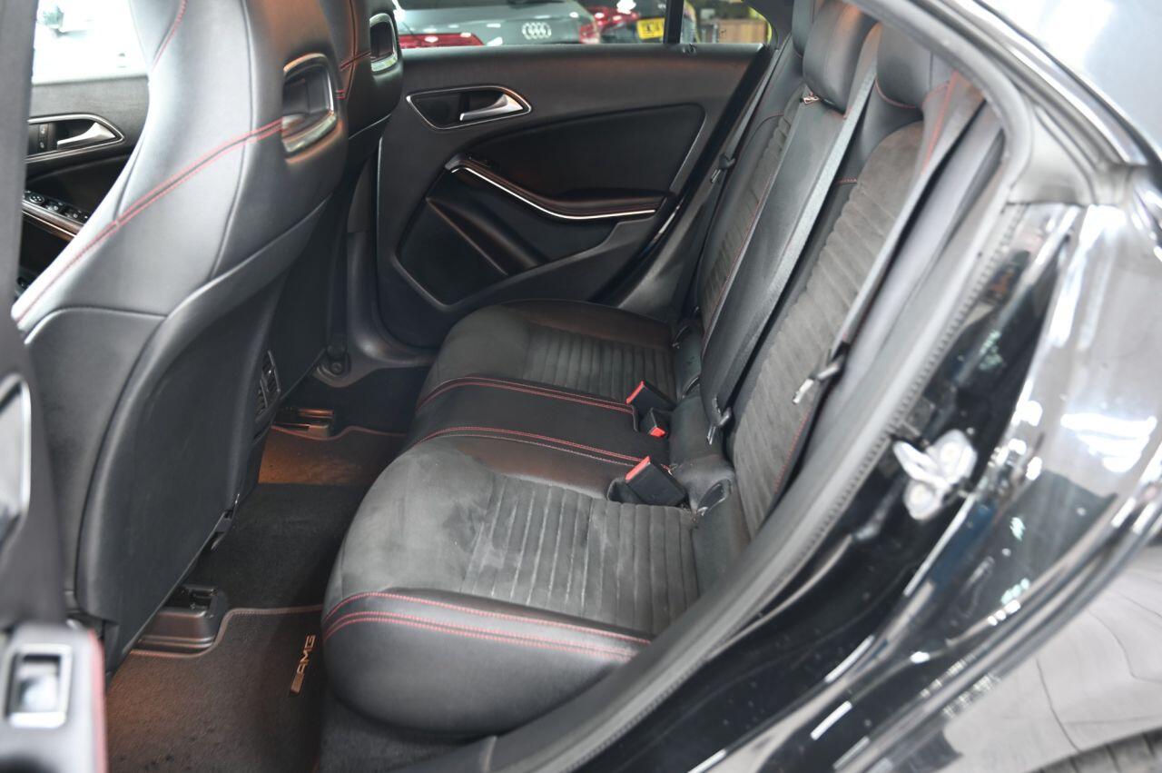Mercedes-Benz Cla view 17
