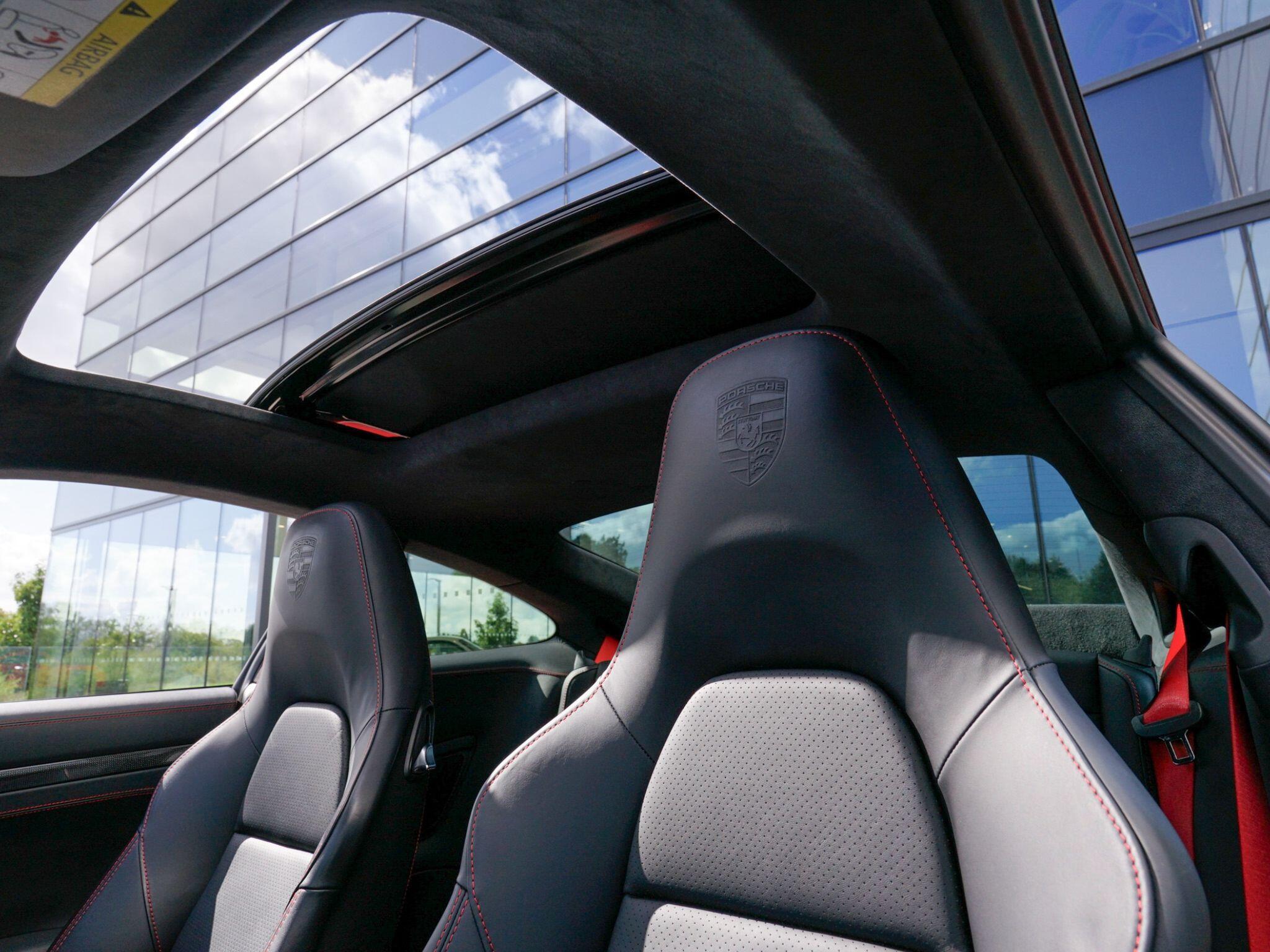 Porsche Cayman view 63