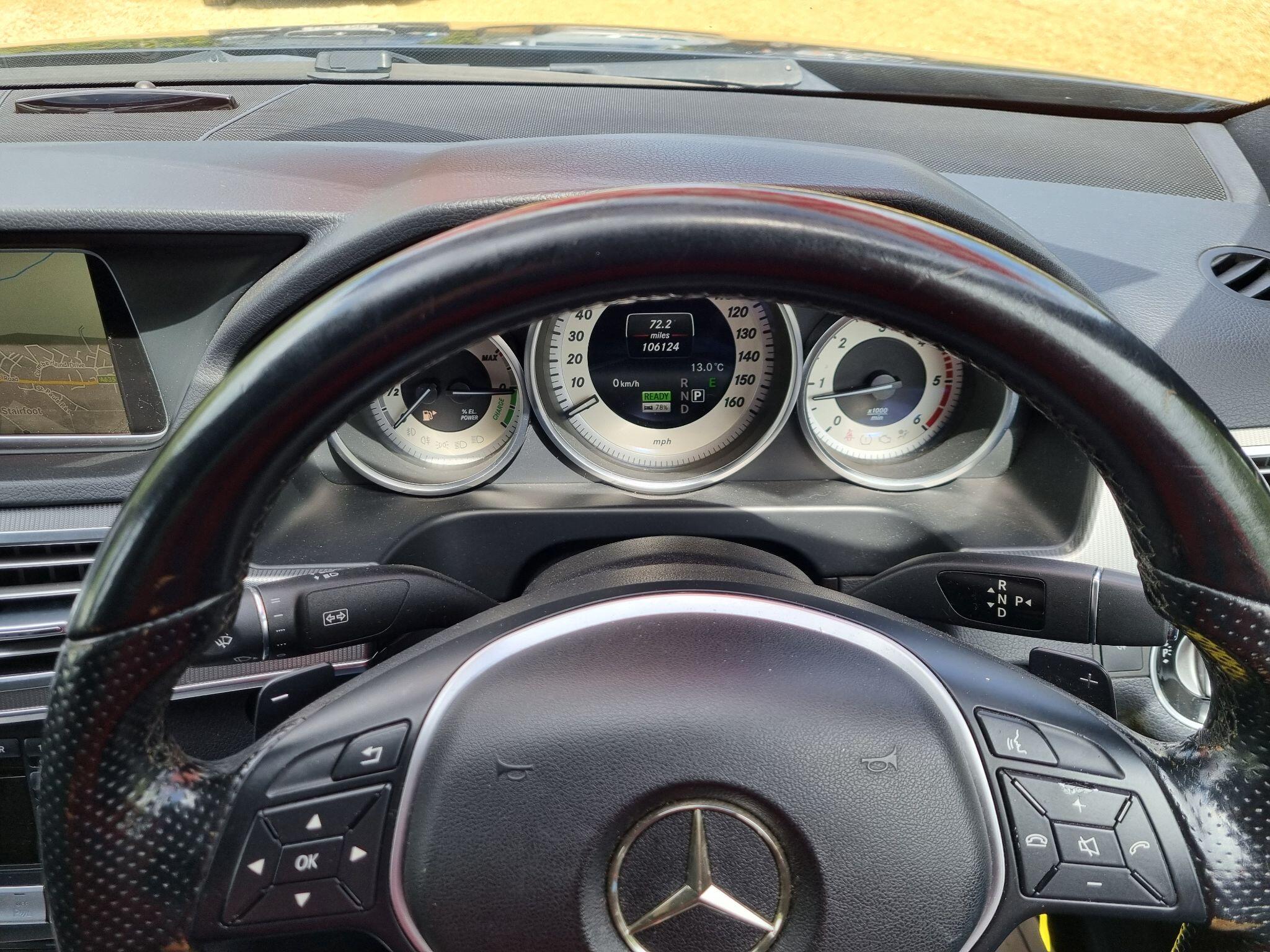 Mercedes-Benz E Class view 54