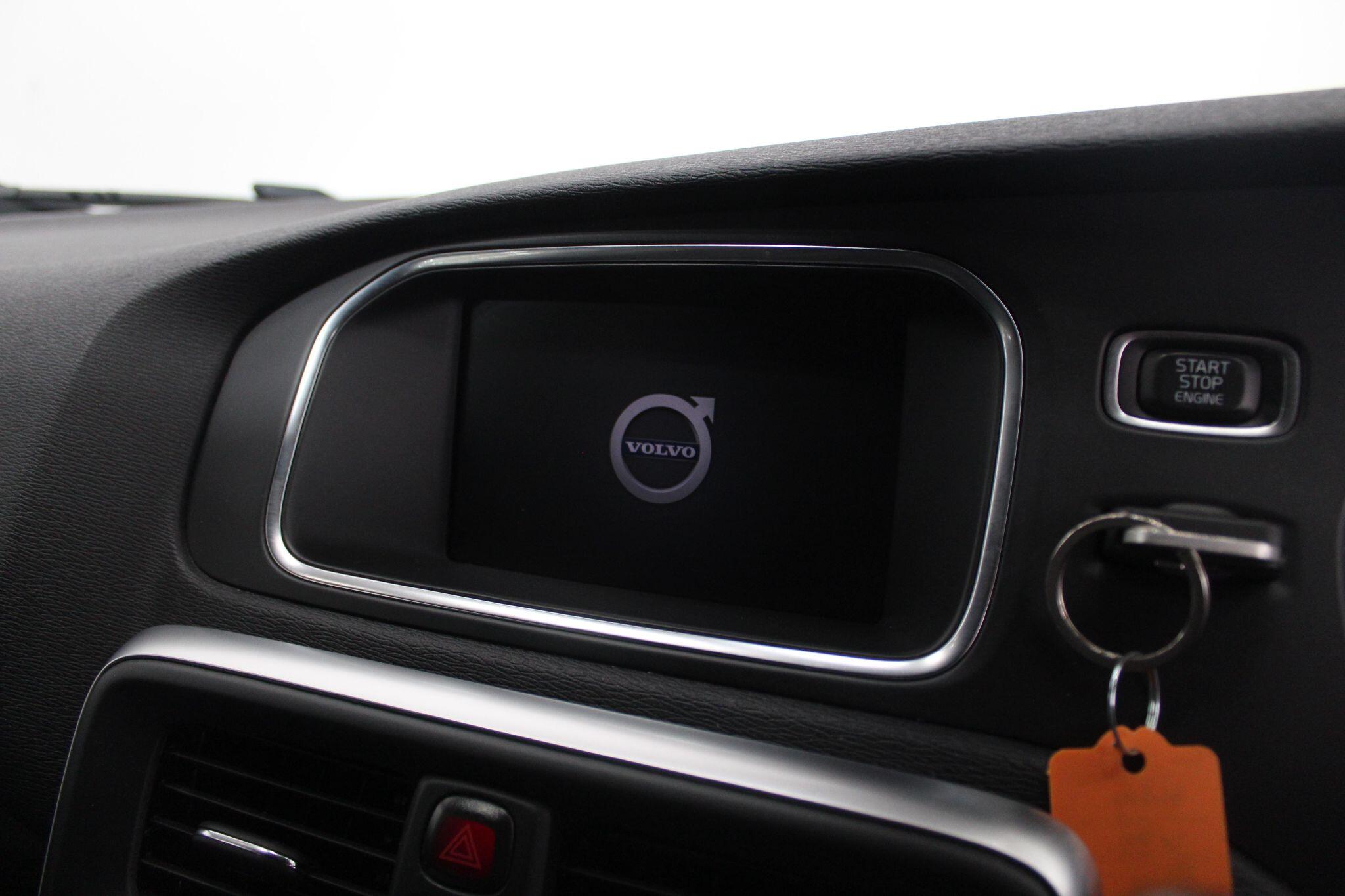 Volvo V40 view 33