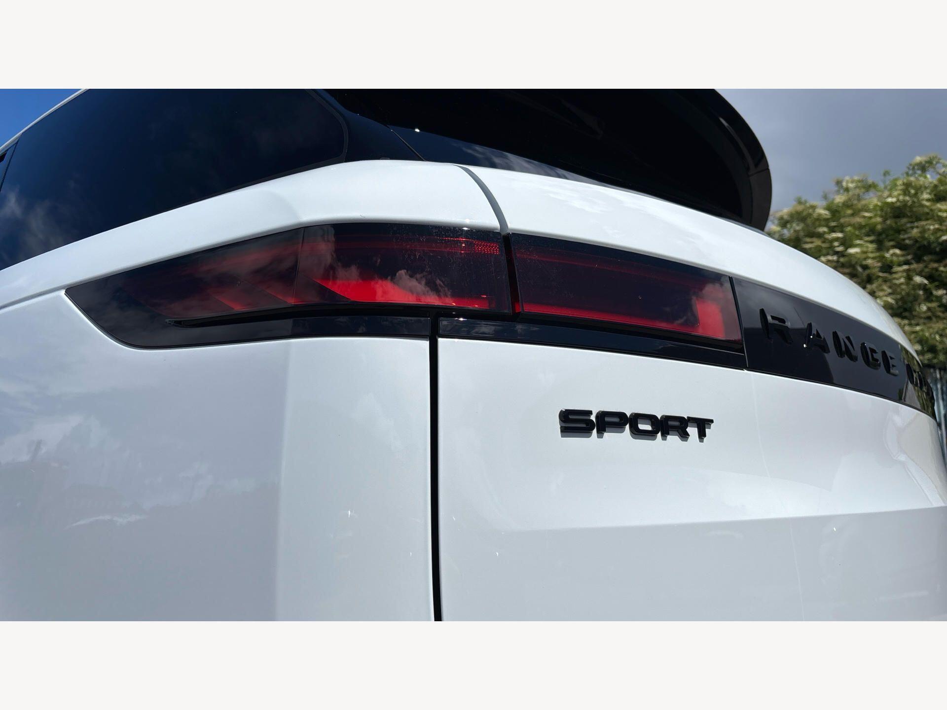 Land Rover Range Rover Sport view 23