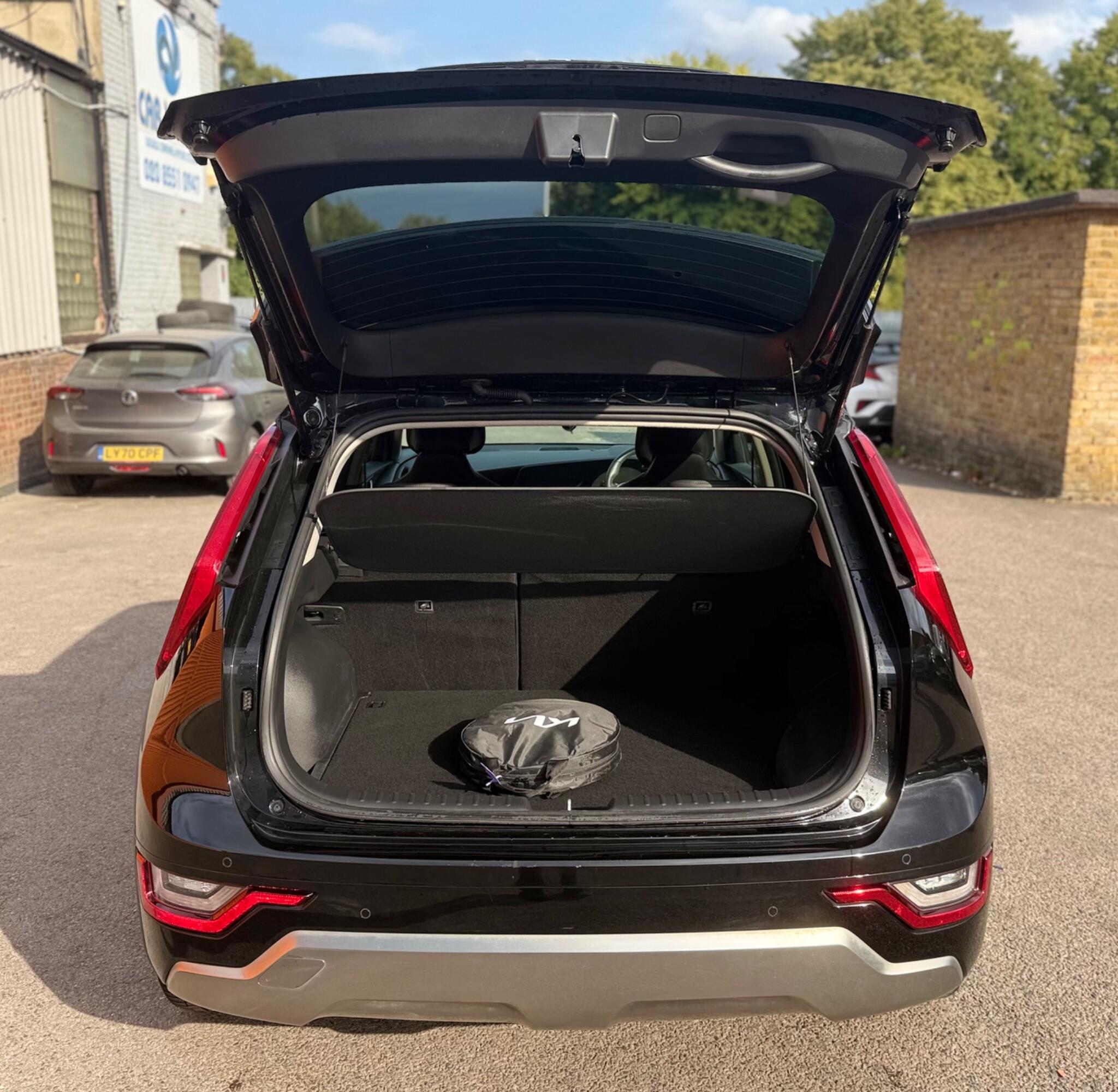 Kia Niro view 9