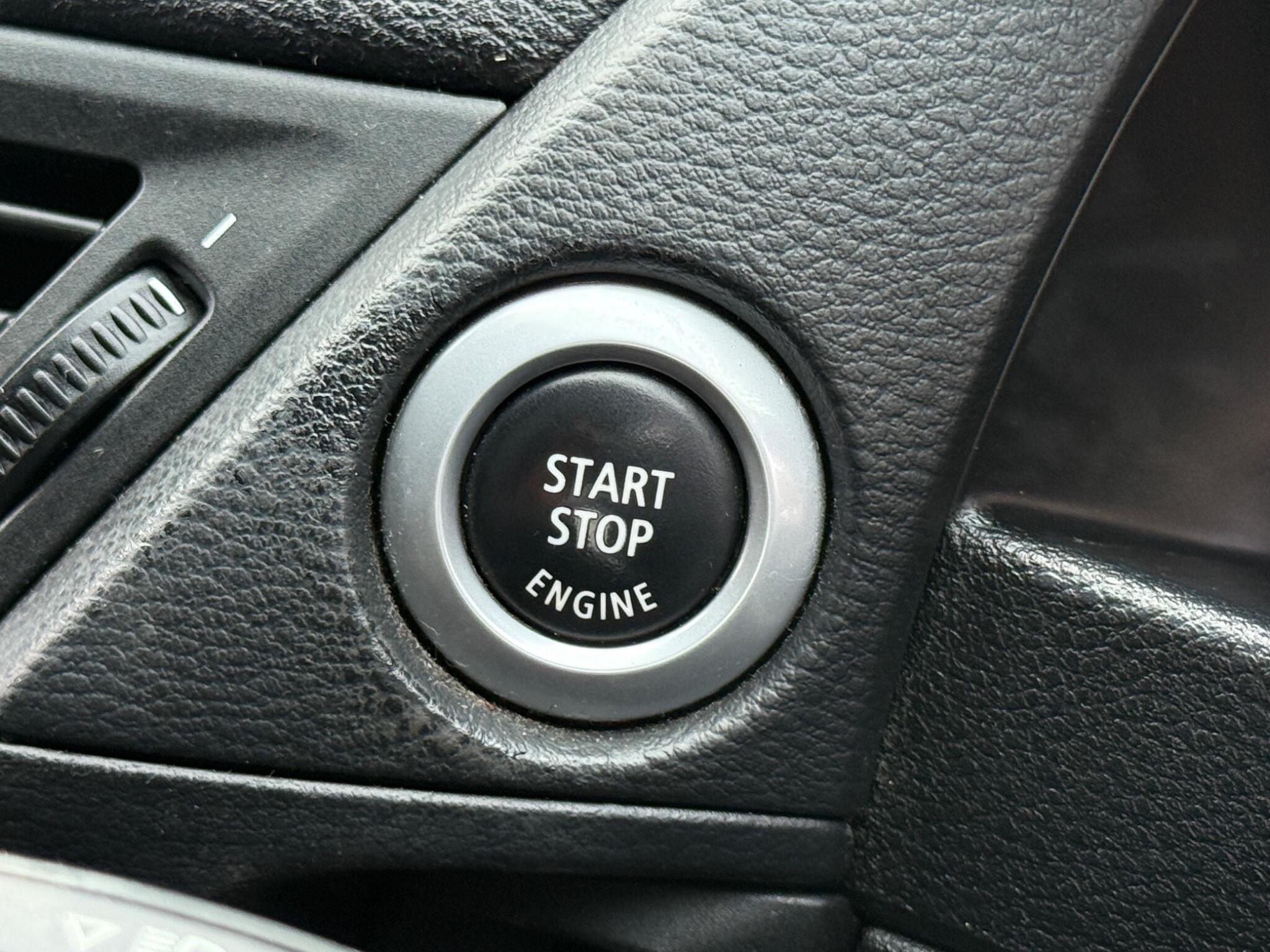BMW X1 - Image 76