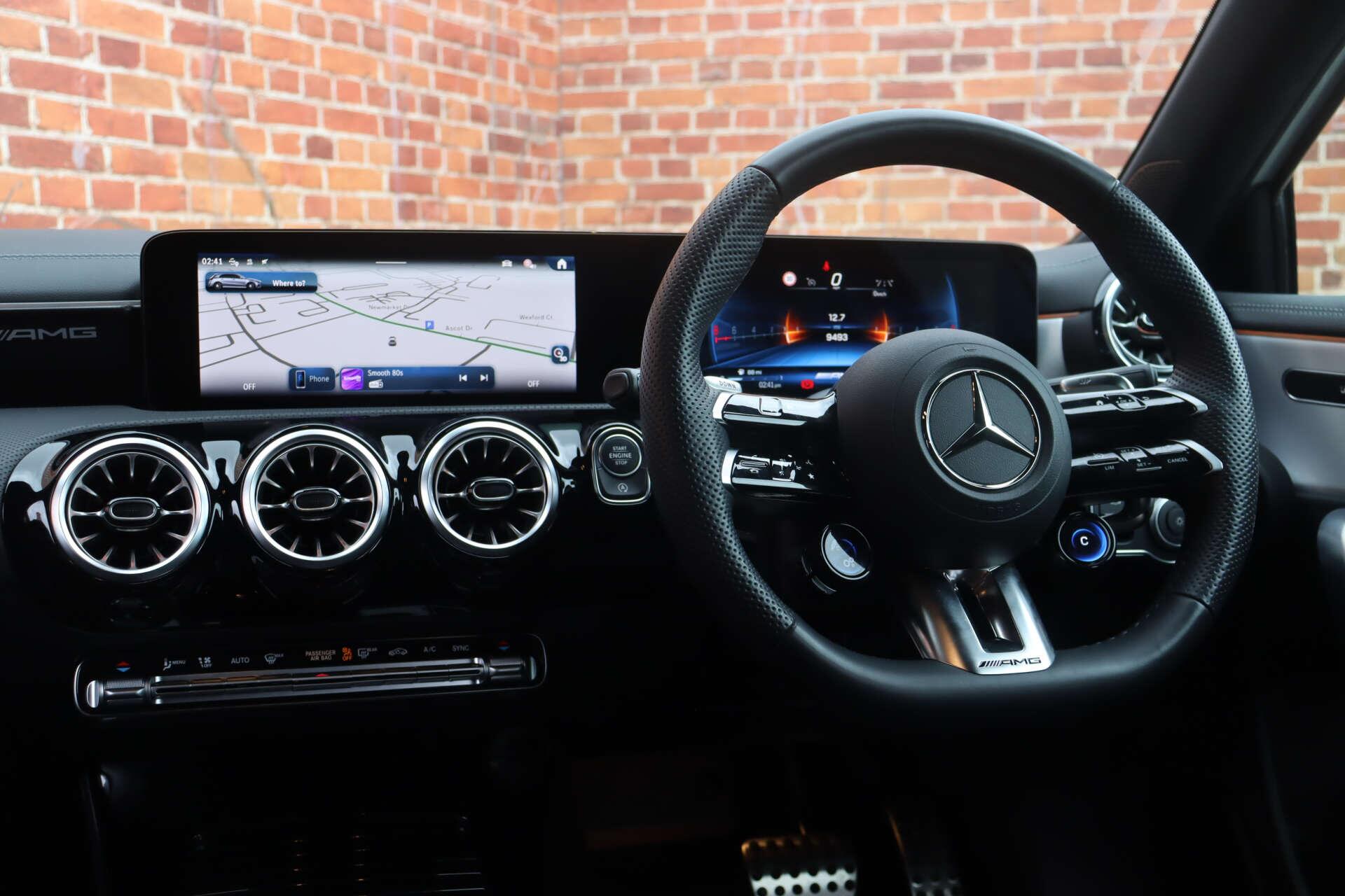 Mercedes-Benz A Class view 3