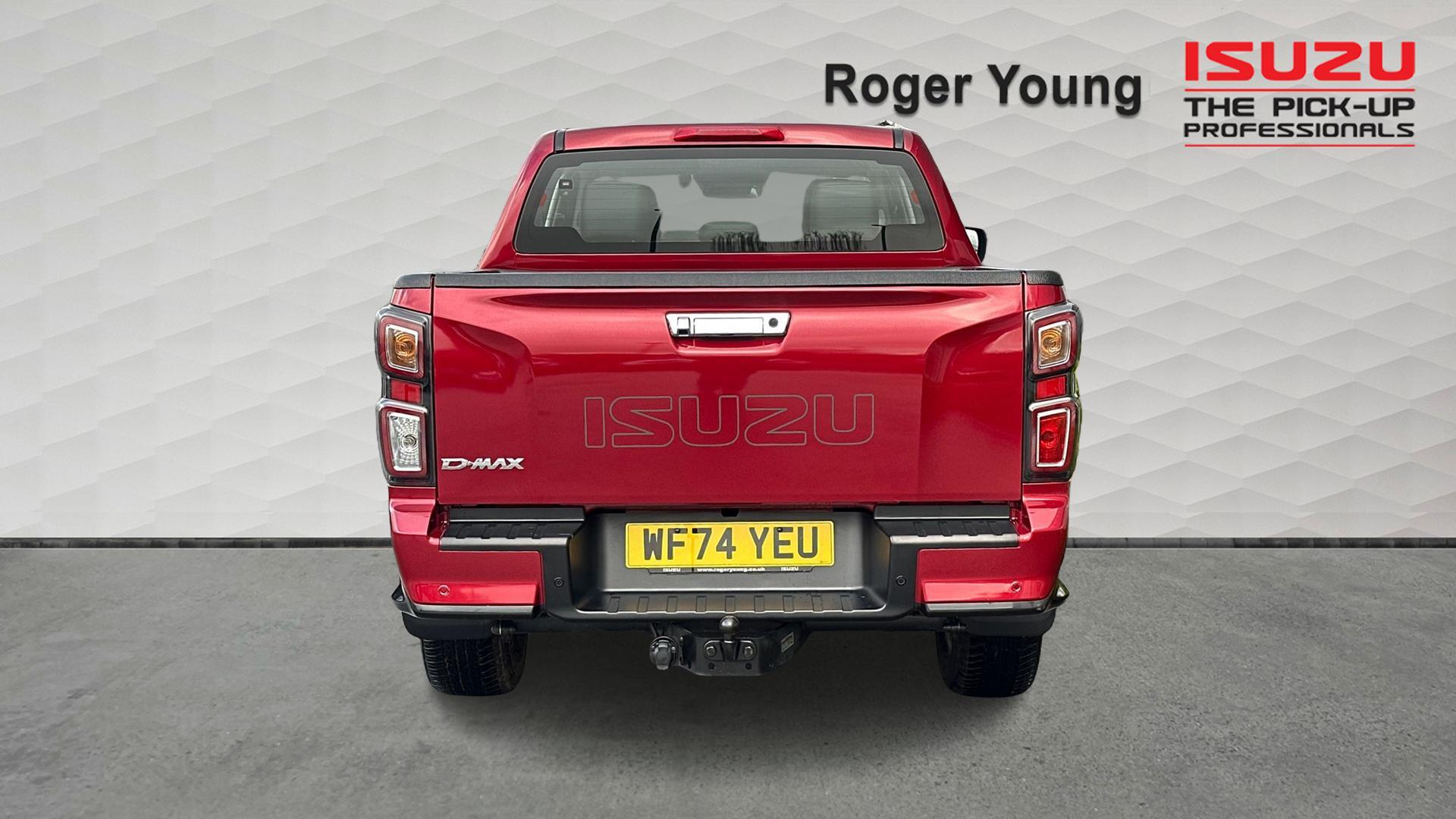 Isuzu D-Max view 6