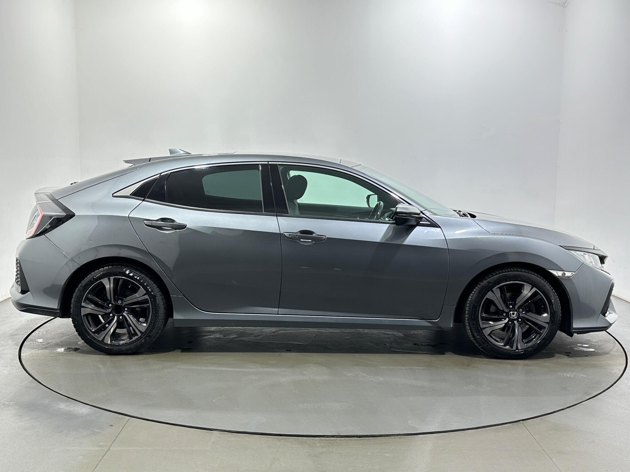 Honda Civic view 9