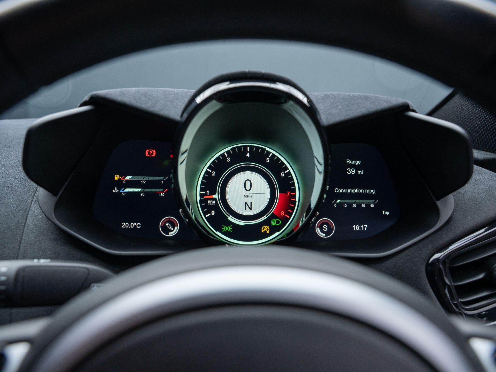 Aston Martin Vantage view 30