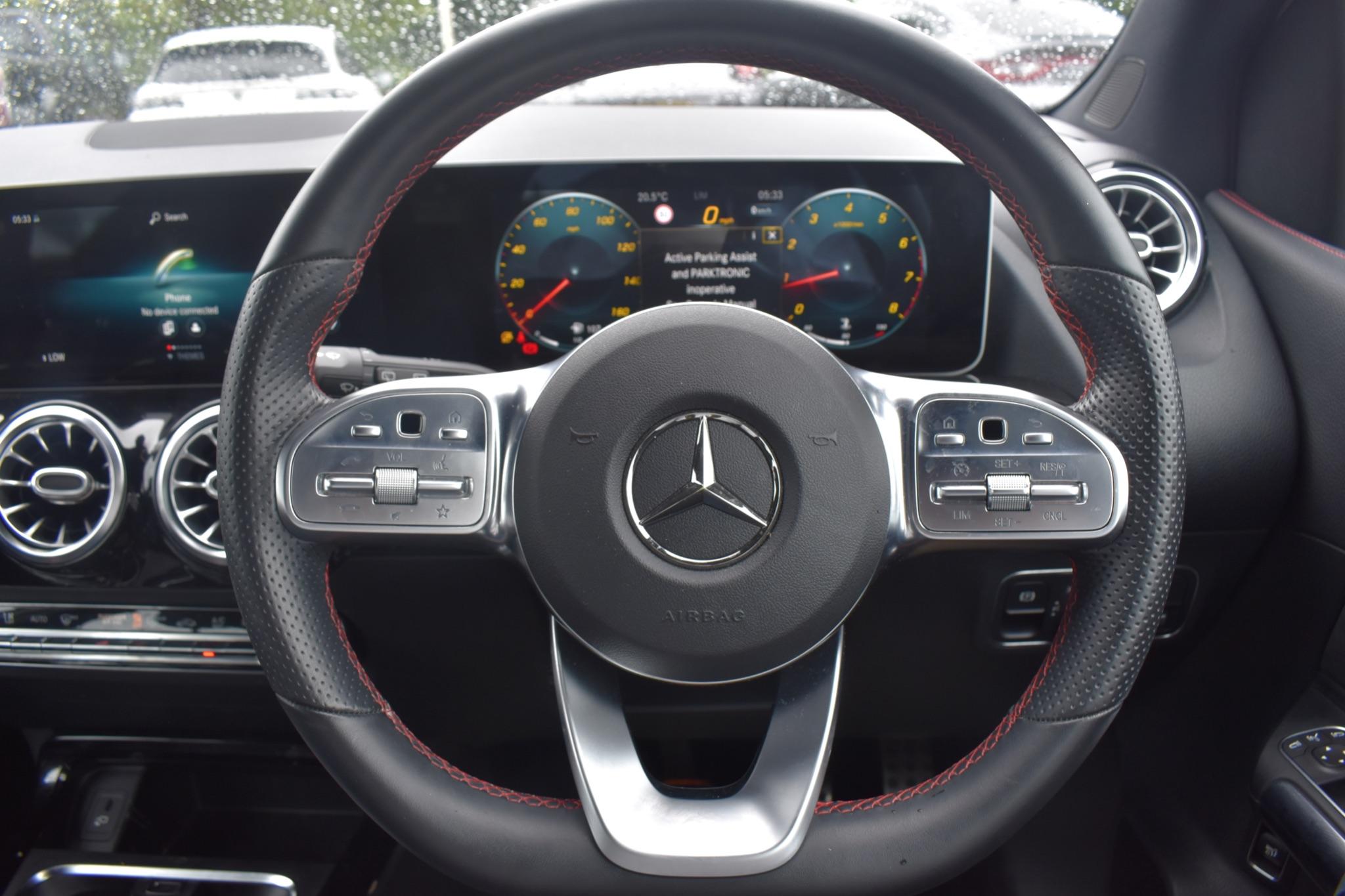 B Class - 1.3 B180 AMG Line (Premium) Euro 6 (s/s) 5dr - Image 29