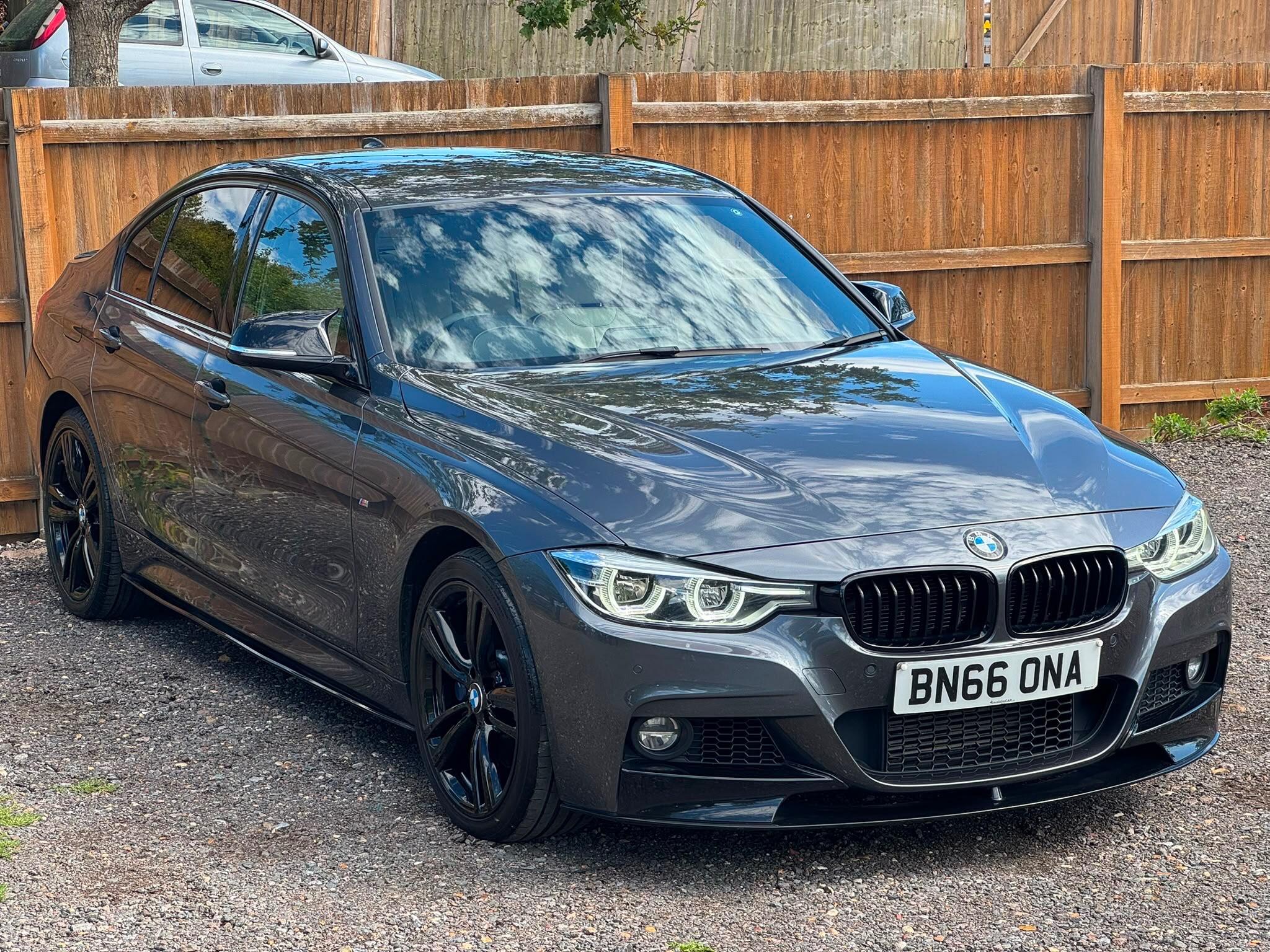 BMW 3 Series view 5