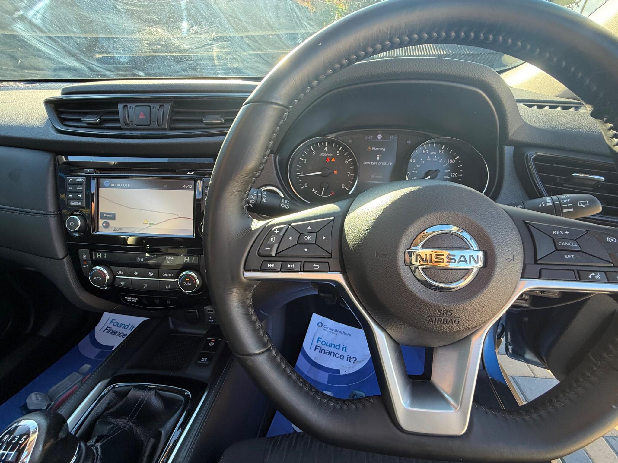 Nissan X-Trail view 29