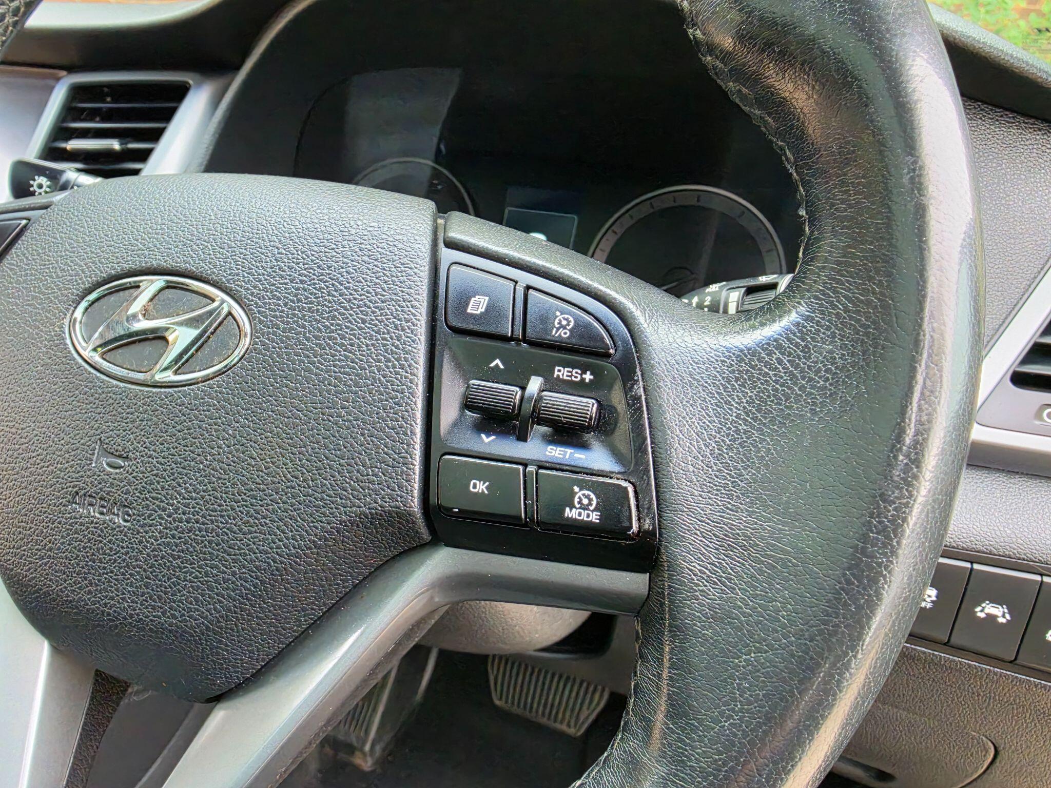 Hyundai Tucson view 32