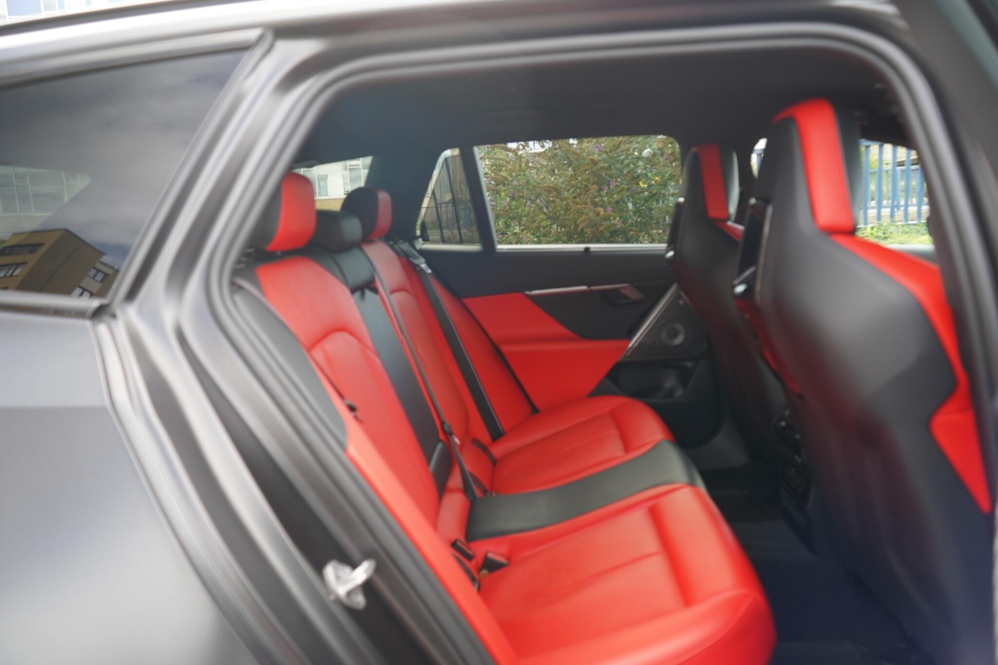 BMW M5 view 36