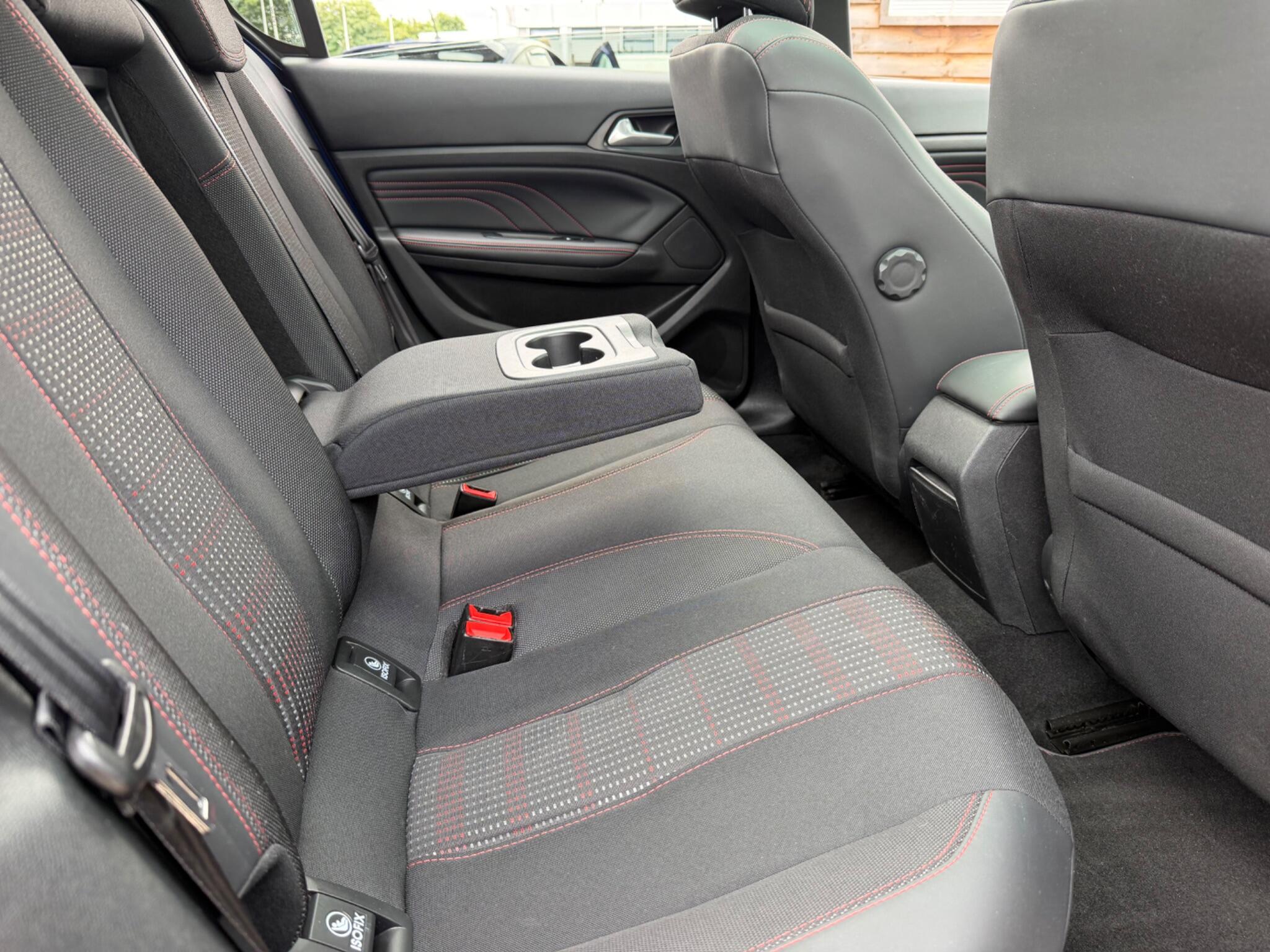 Peugeot 308 view 35