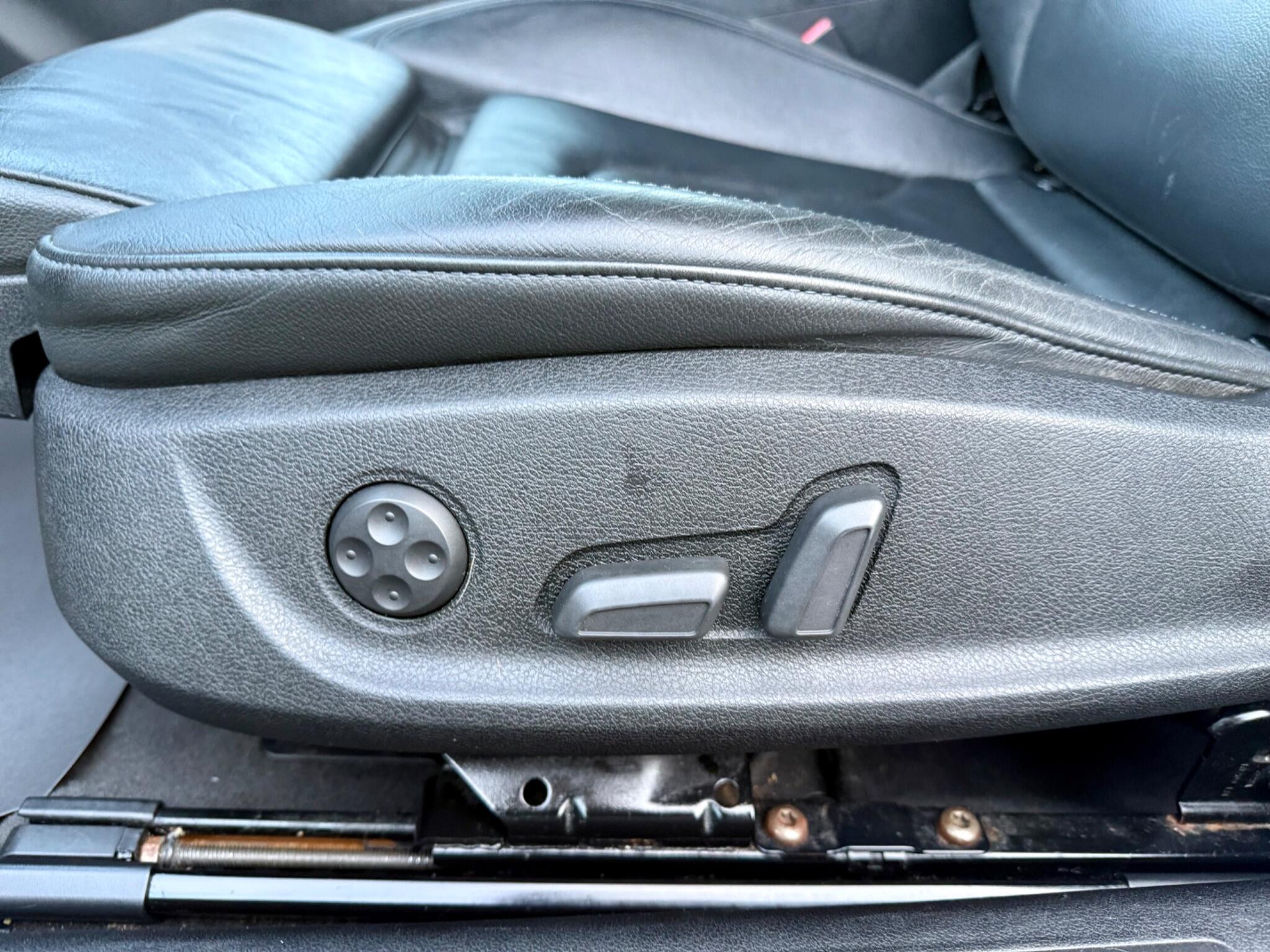 2009 Audi A5 Cabriolet image 38
