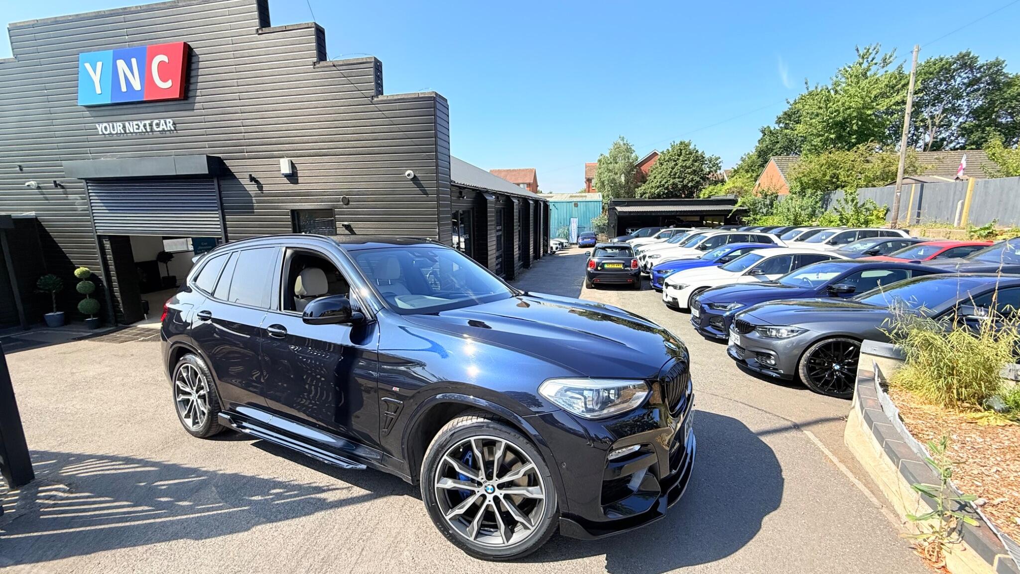 BMW X3 view 3