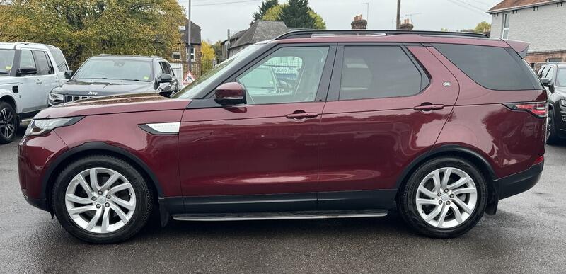 Land Rover Discovery view 4