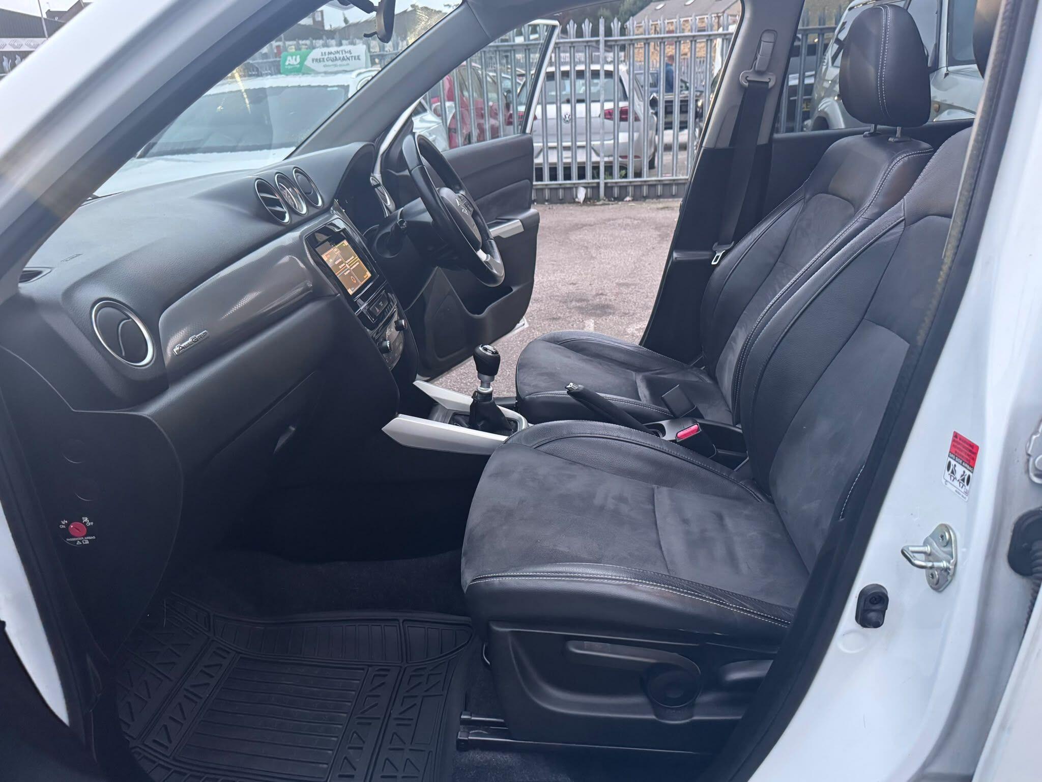 Suzuki Vitara view 53