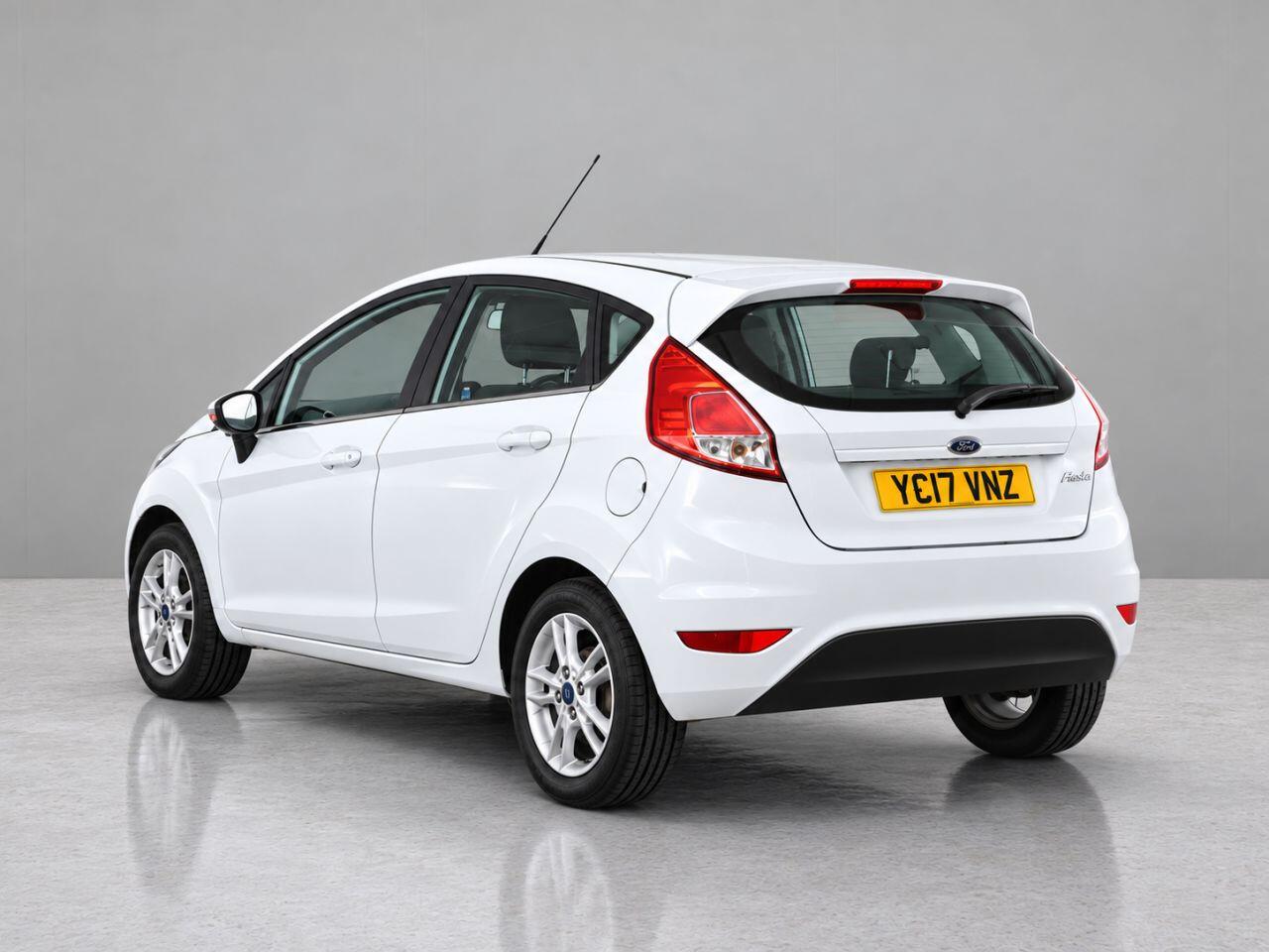 Ford Fiesta view 3