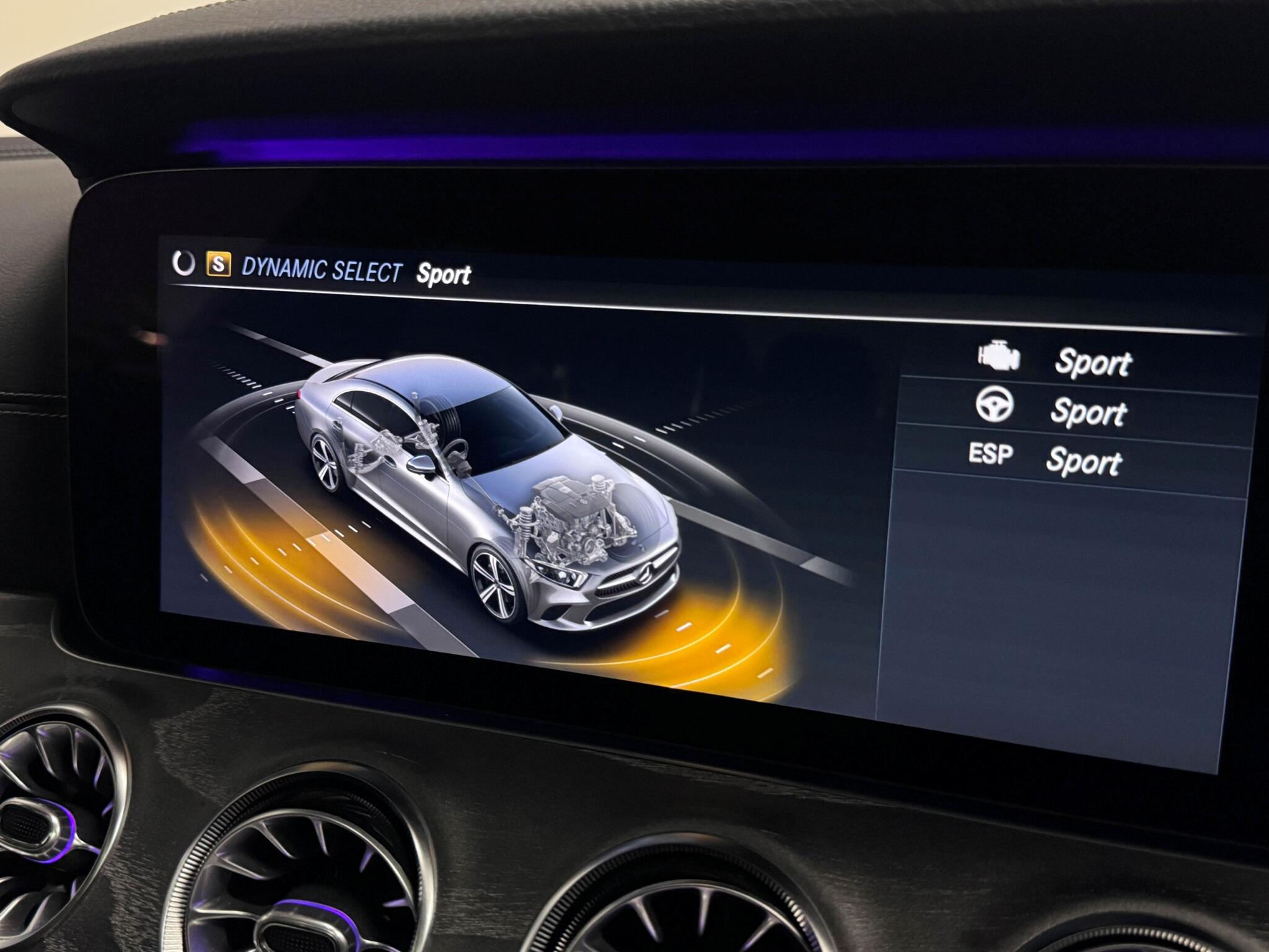 Mercedes-Benz CLS view 50