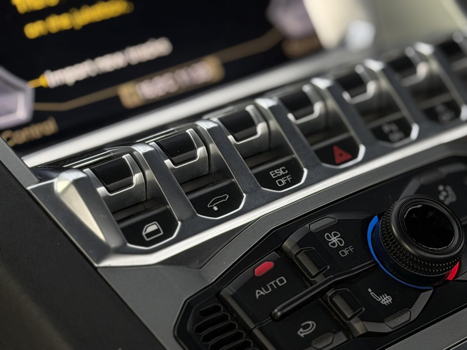 Lamborghini Aventador view 64