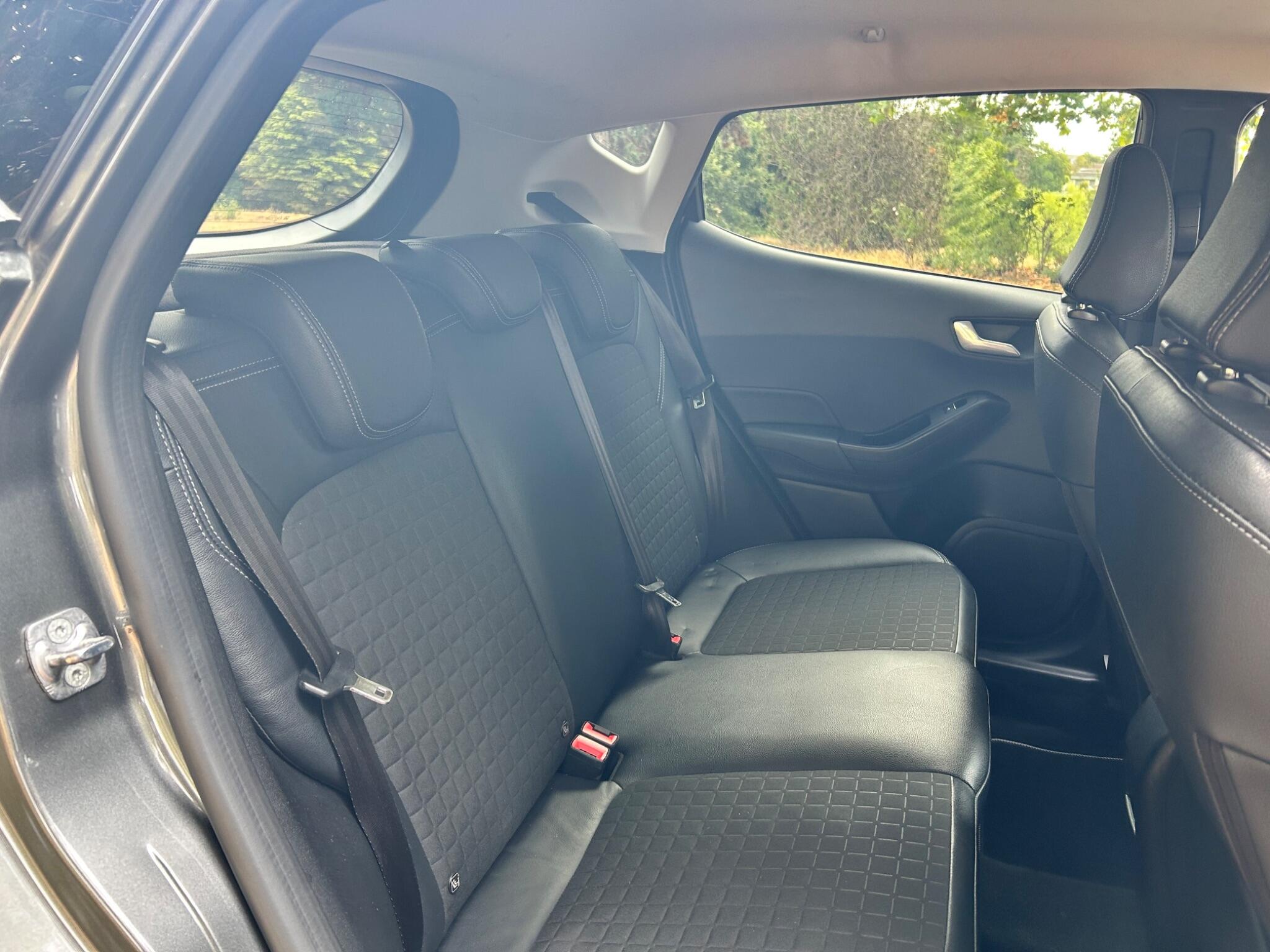 Ford Fiesta view 6