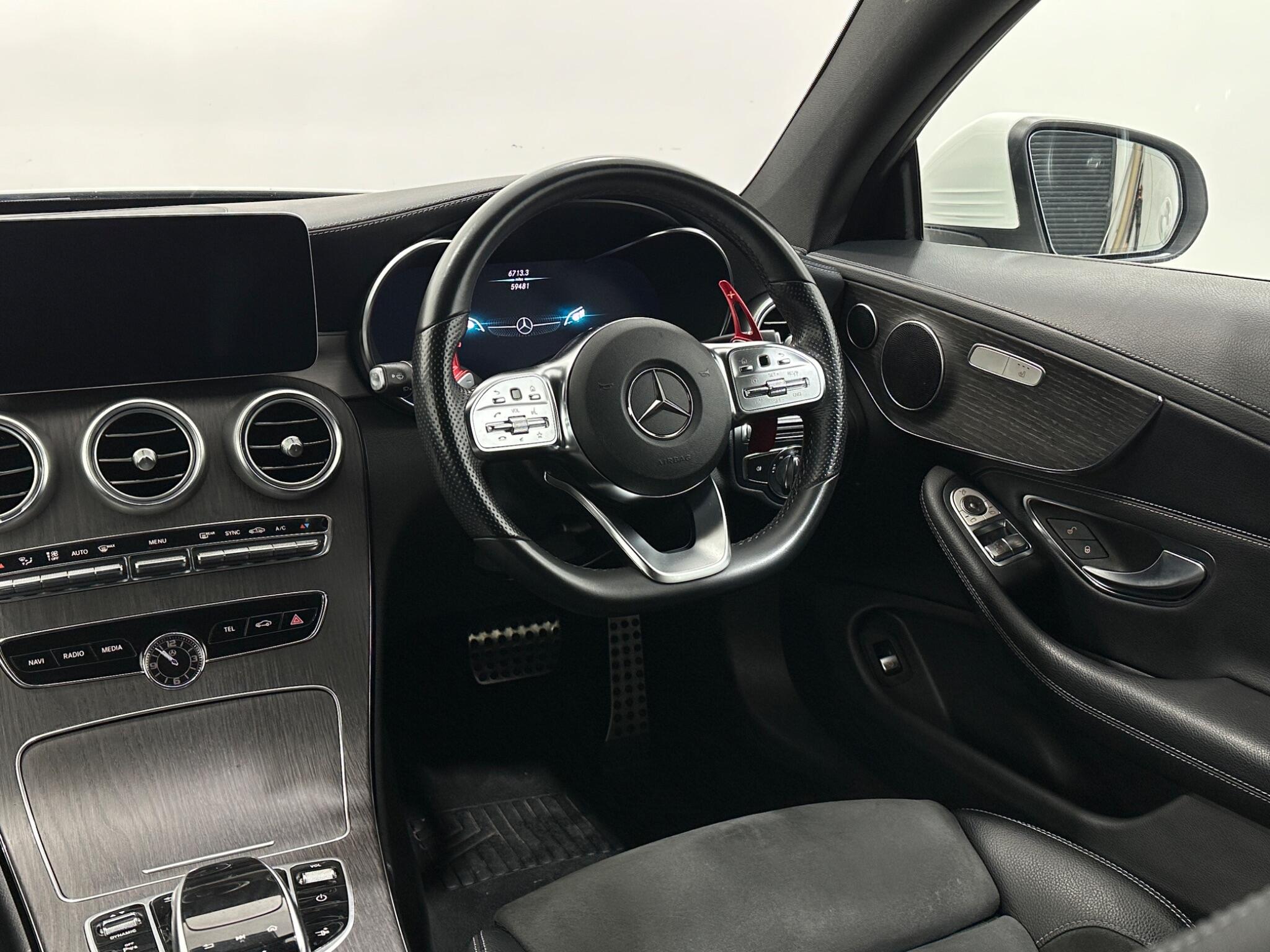 Mercedes-Benz C-Class view 12