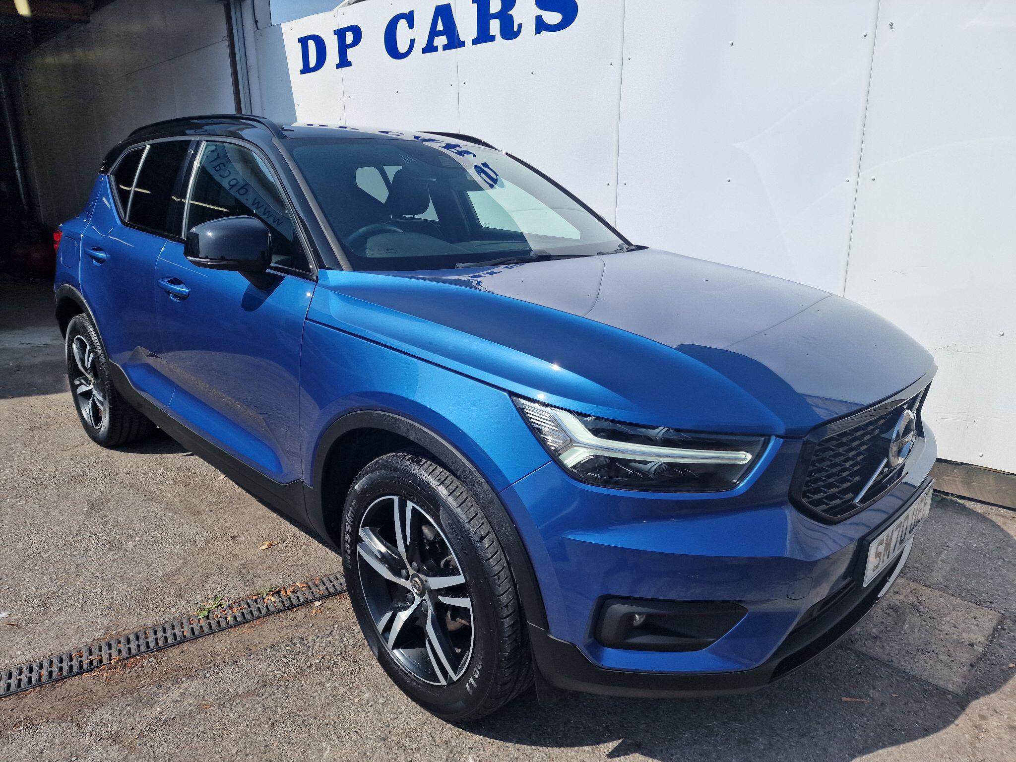 2020 Volvo XC40 in Blue for sale