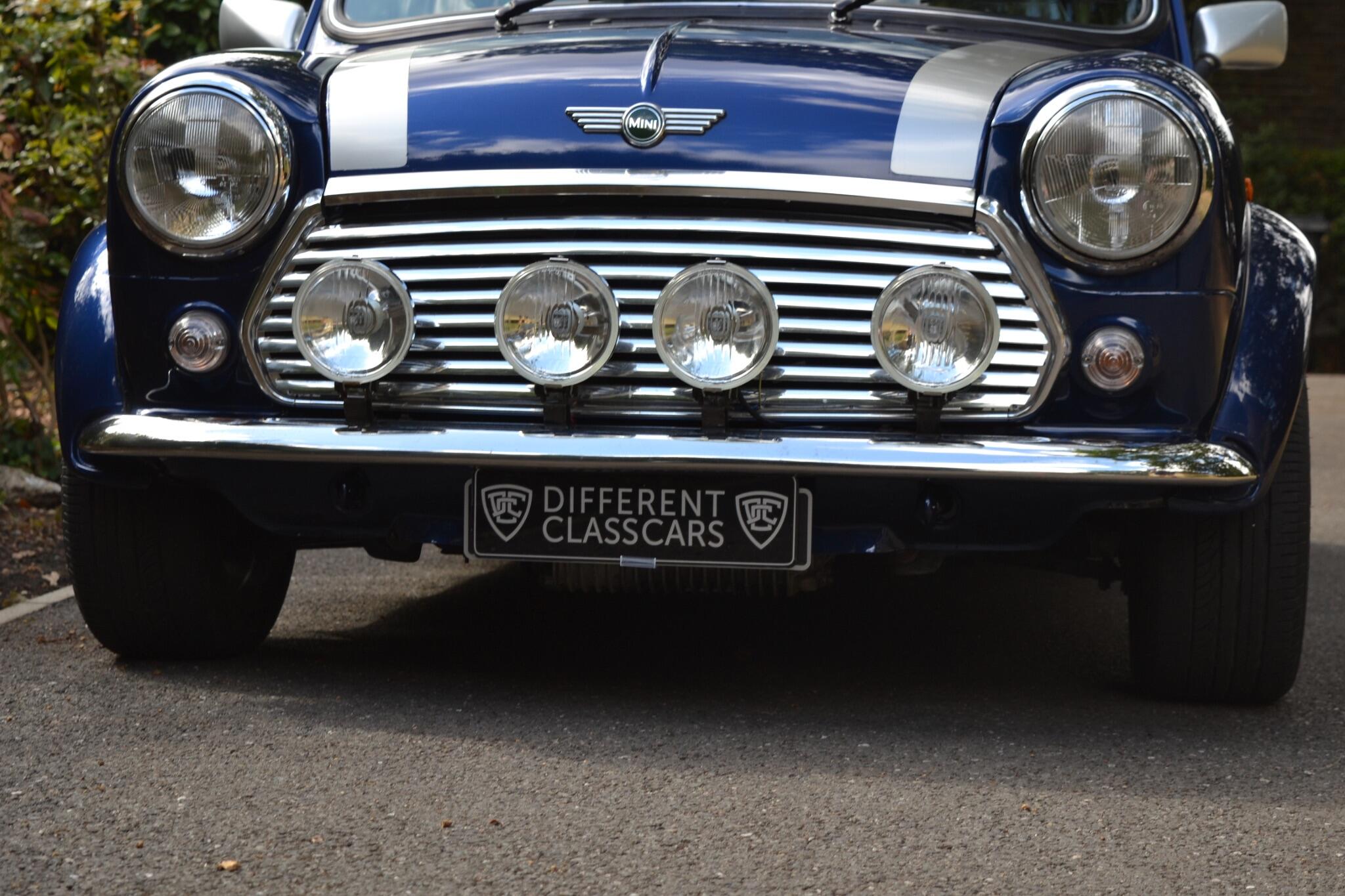 Rover Mini view 53