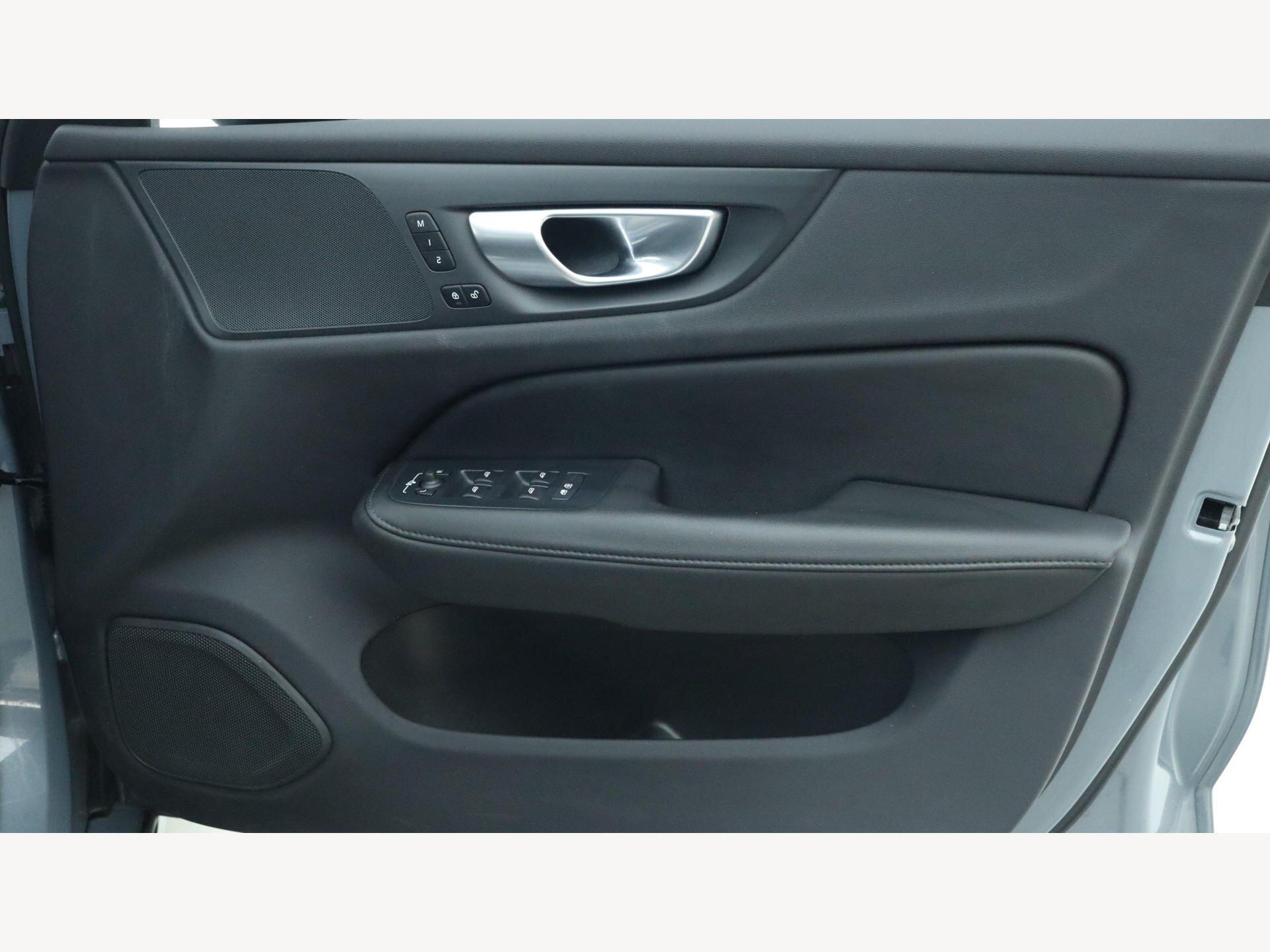 Volvo V60 view 26