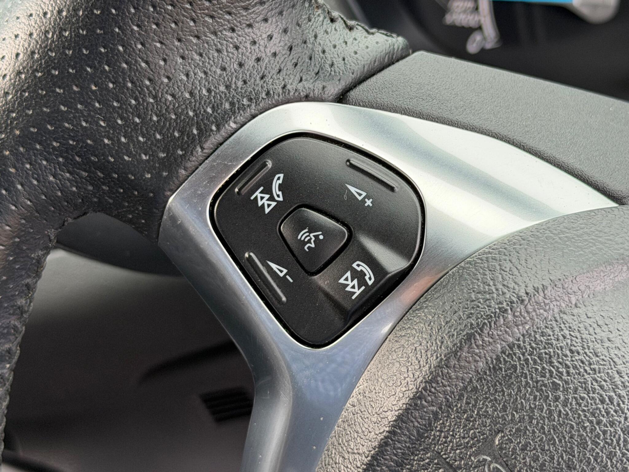 Ford Fiesta view 35