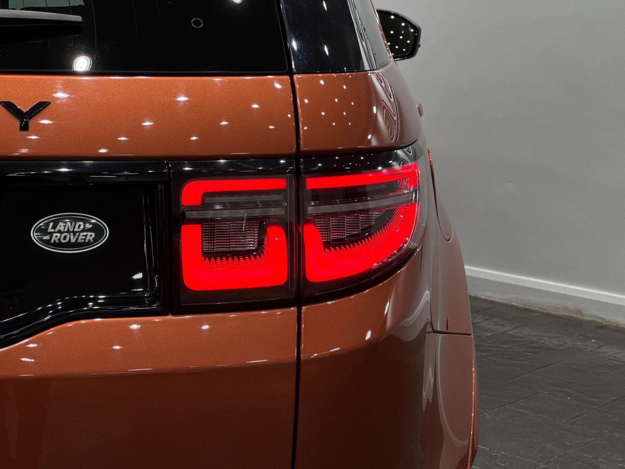 Land Rover Discovery Sport view 24