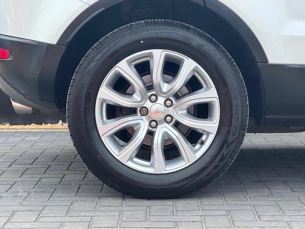 Land Rover Range Rover Evoque view 9